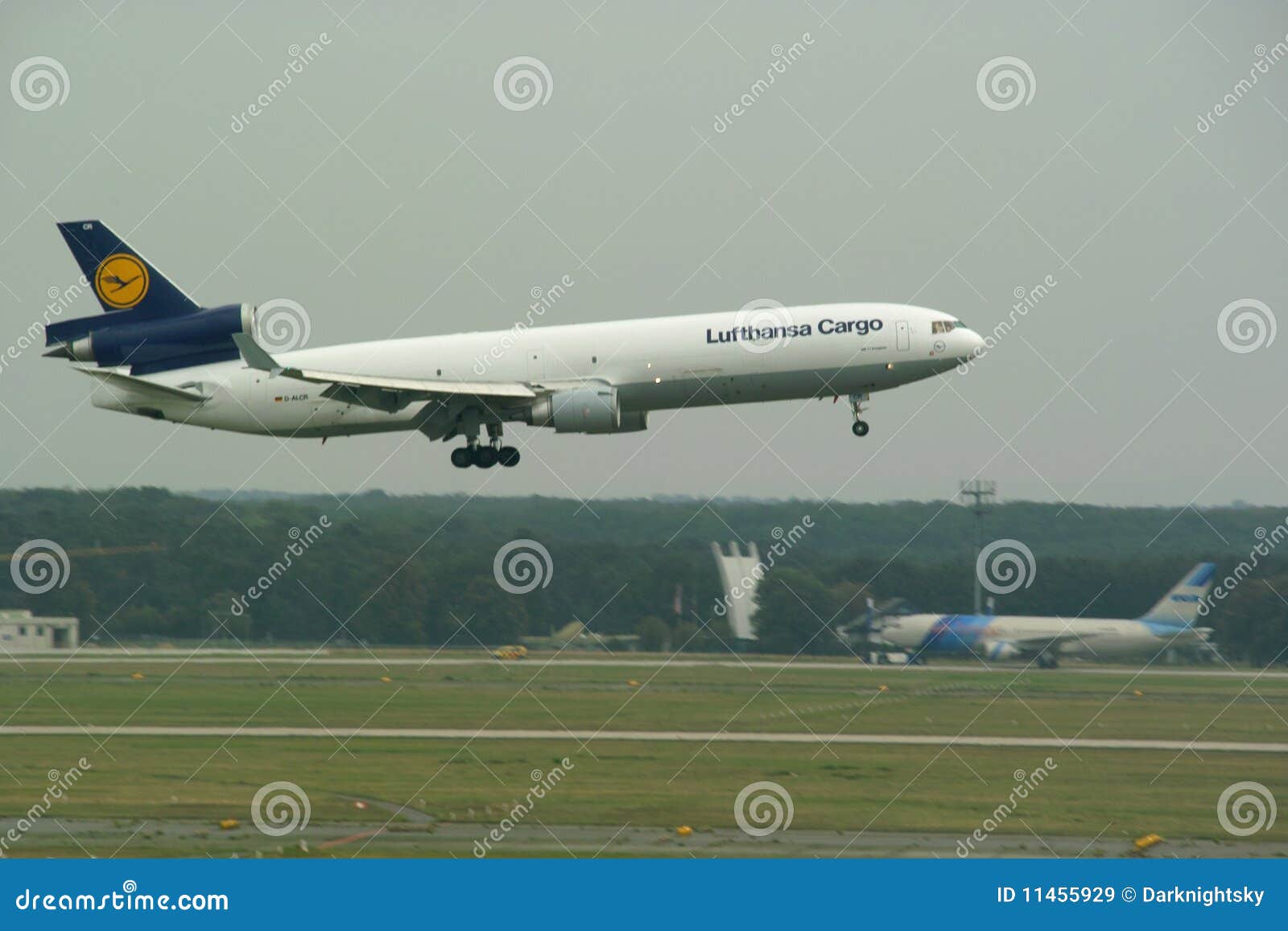 Lufthansa Cargo editorial stock image. Image of frankfurt 11455929