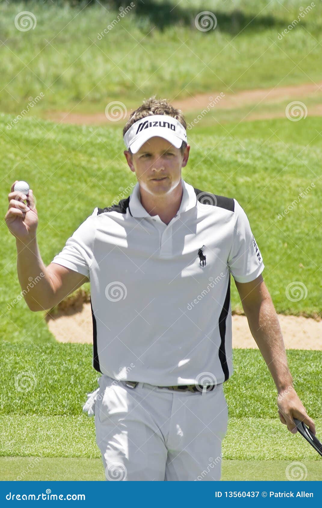 Luke Donald - Tossing the Ball Editorial Photography - Image of polo ...