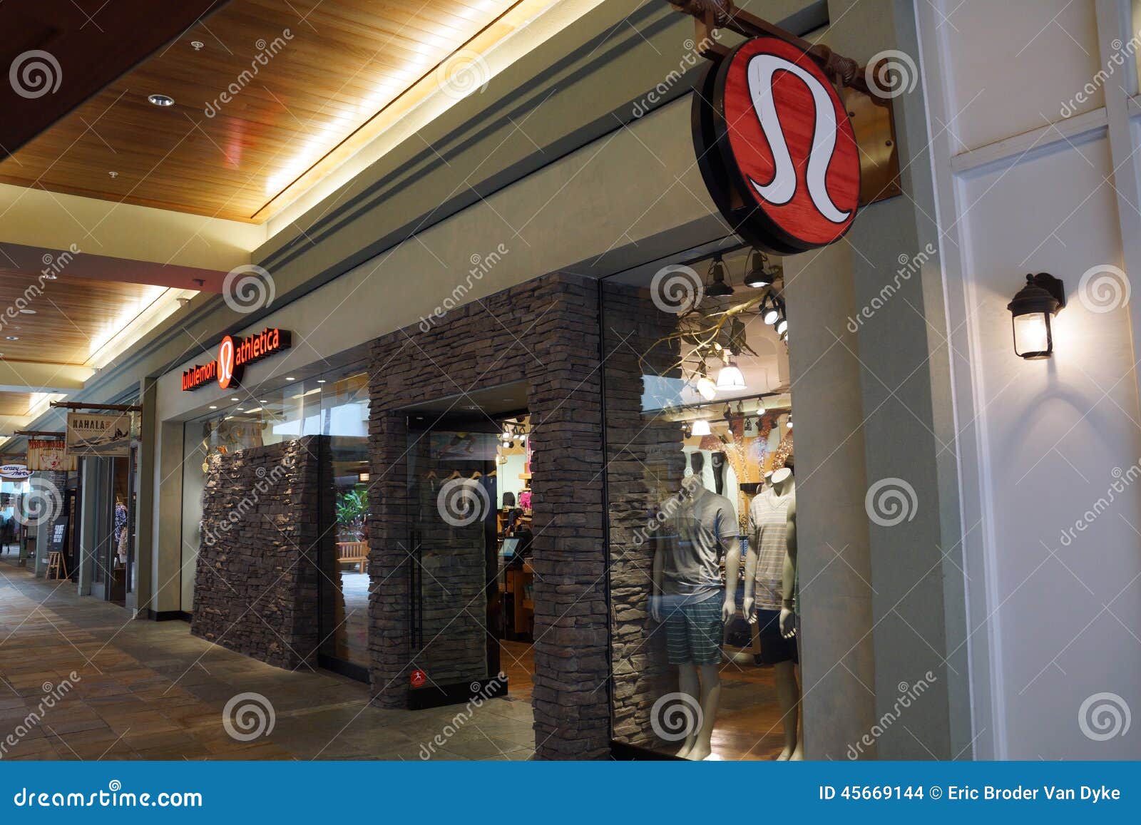 lululemon oahu