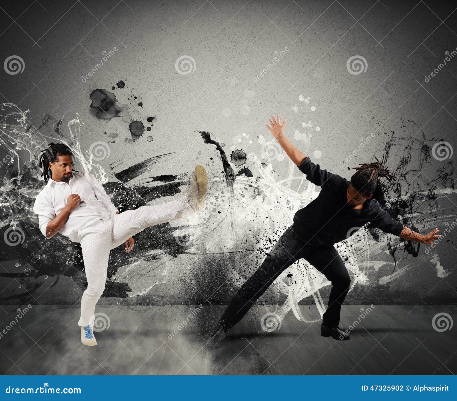 Luta de Capoeira foto de stock. Imagem de salto, lifestyle 47325902