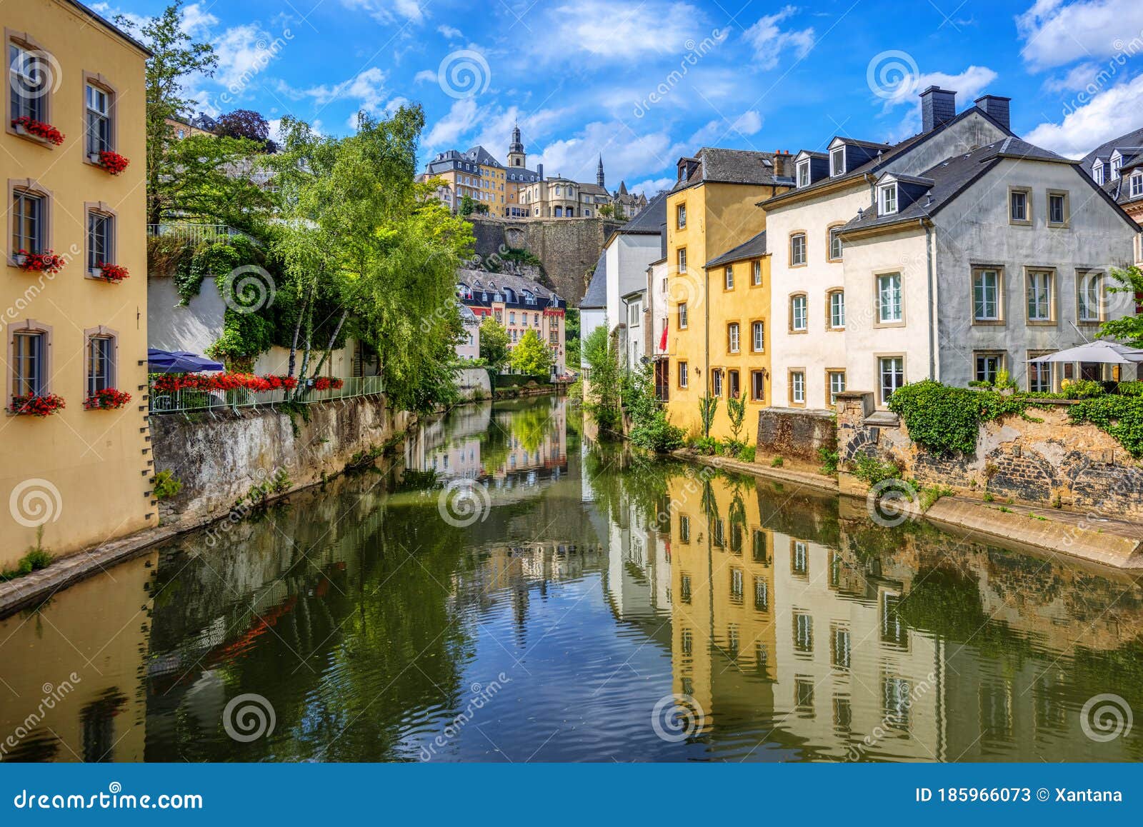 luxembourg city, grund quarter and the old town