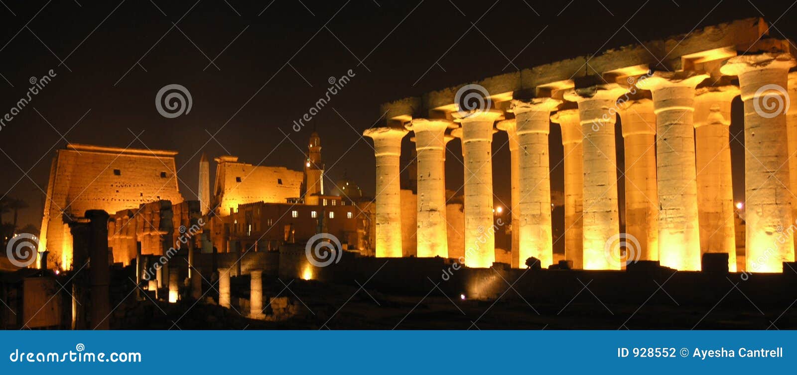 luxor by night