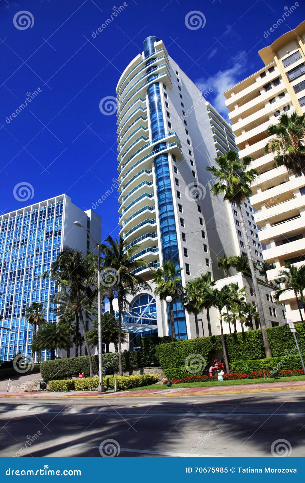  Luxurious  Apartment  Building  In Miami Editorial Image 