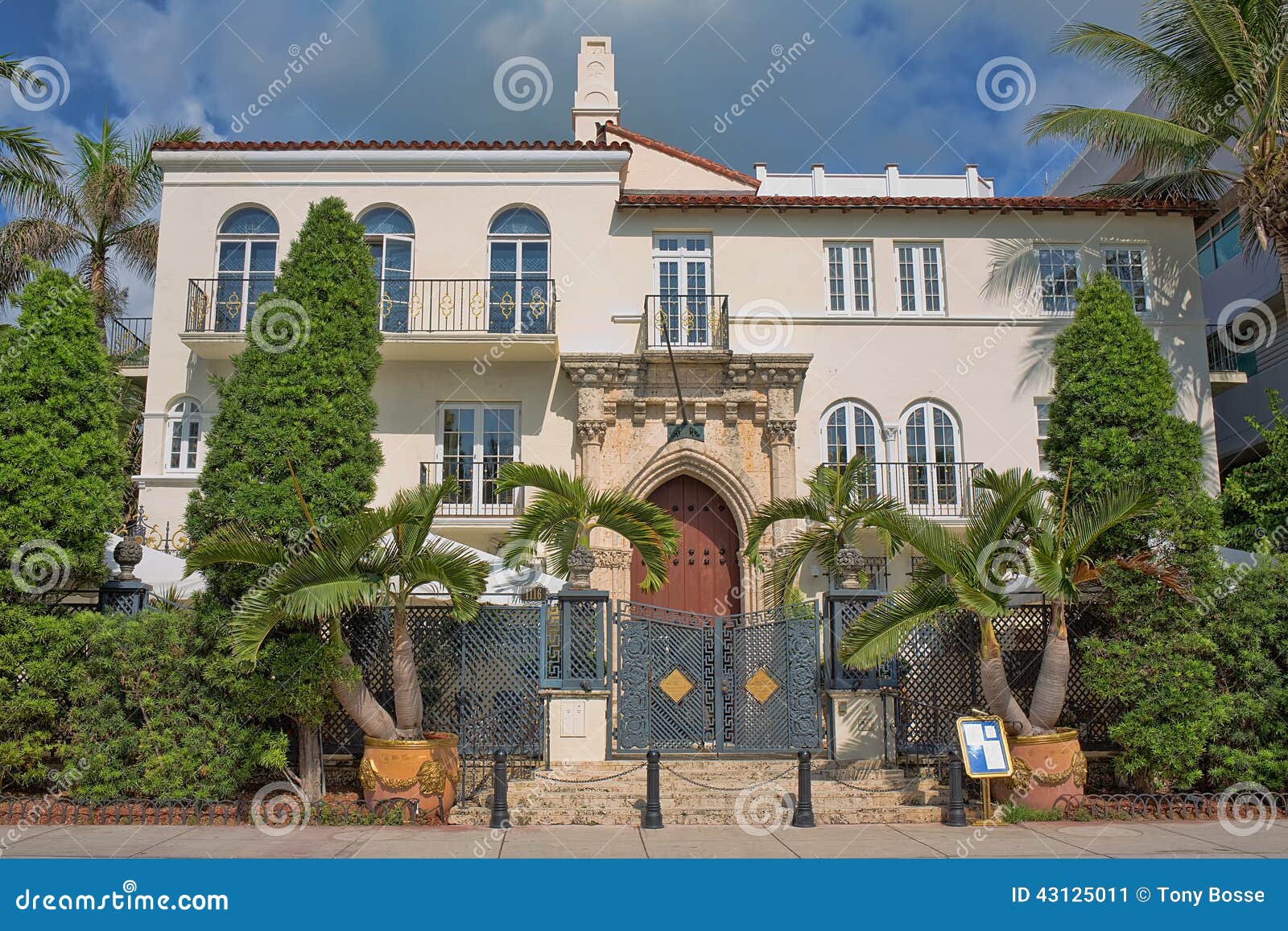 Miami South Beach Versace Mansion