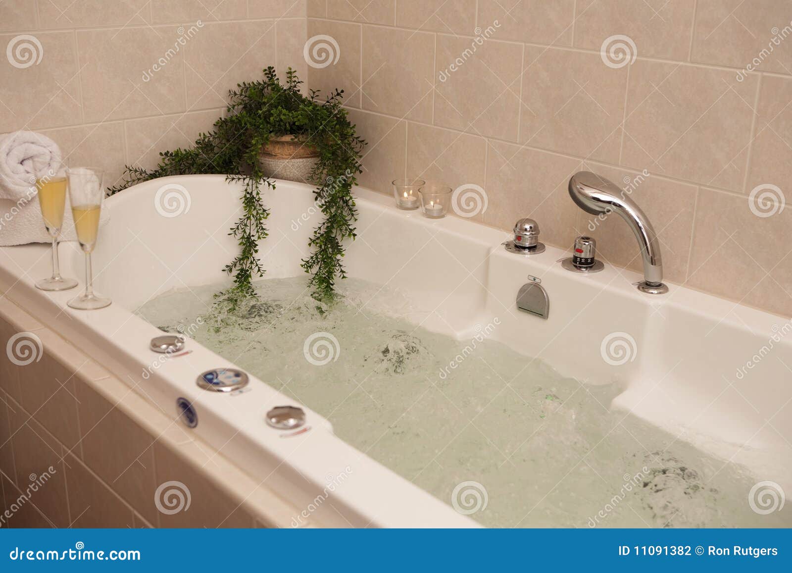 Luxury bathtub stock photo. Image of decor, nice, luxury 11091382