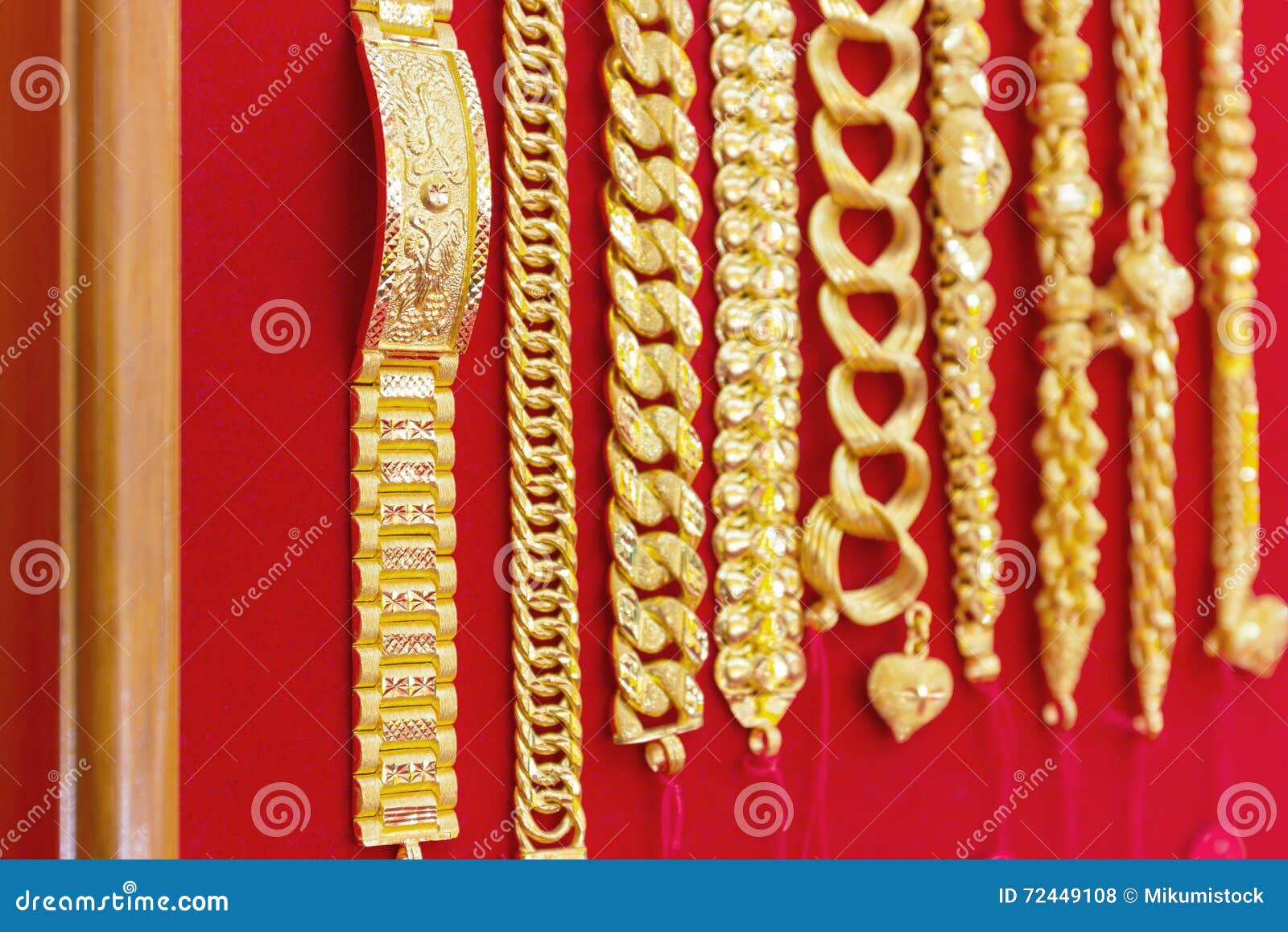 BHARAT, ELEGANT BRASS HIGH GOLD AND PLATINUM FINISH BRACELET FOR MEN  -PAL001DBBH | Bracelets for men, Elegant bracelet, Mens gold jewelry