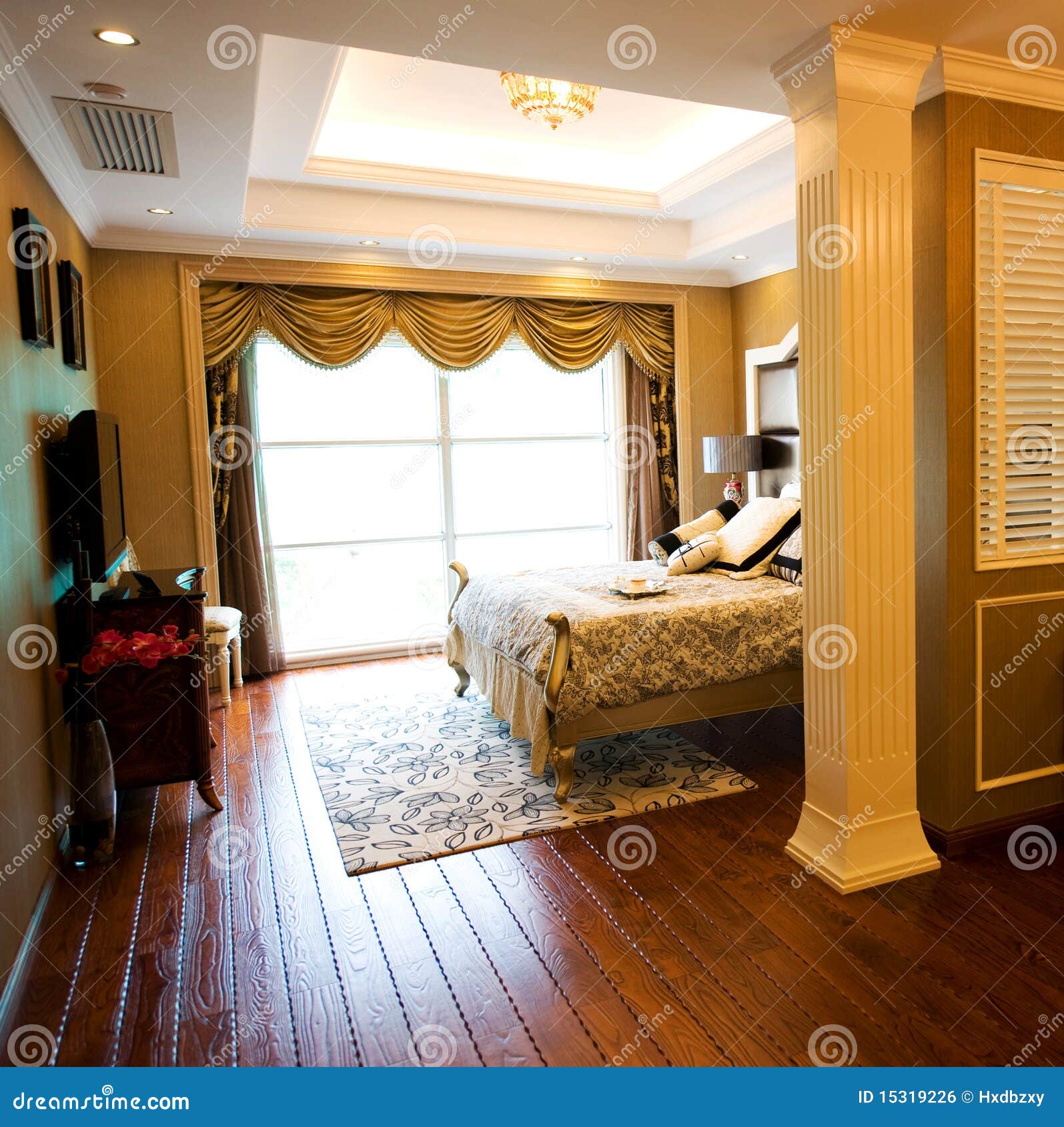 CLIVE DANIEL HOME DESIGNS PRIVATE HOME IN LUXURIOUS FLORESTA GROVE BOCA  RATON | Clive Daniel Home, image size:1595x1690