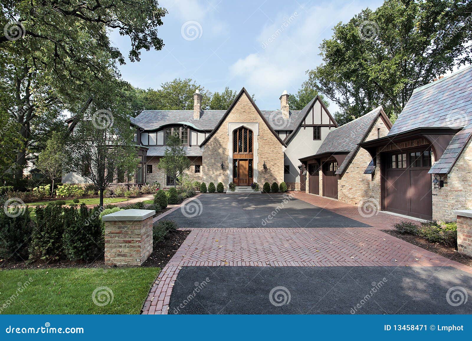 Luxury Home With Four Car Garage Stock Image Image of 