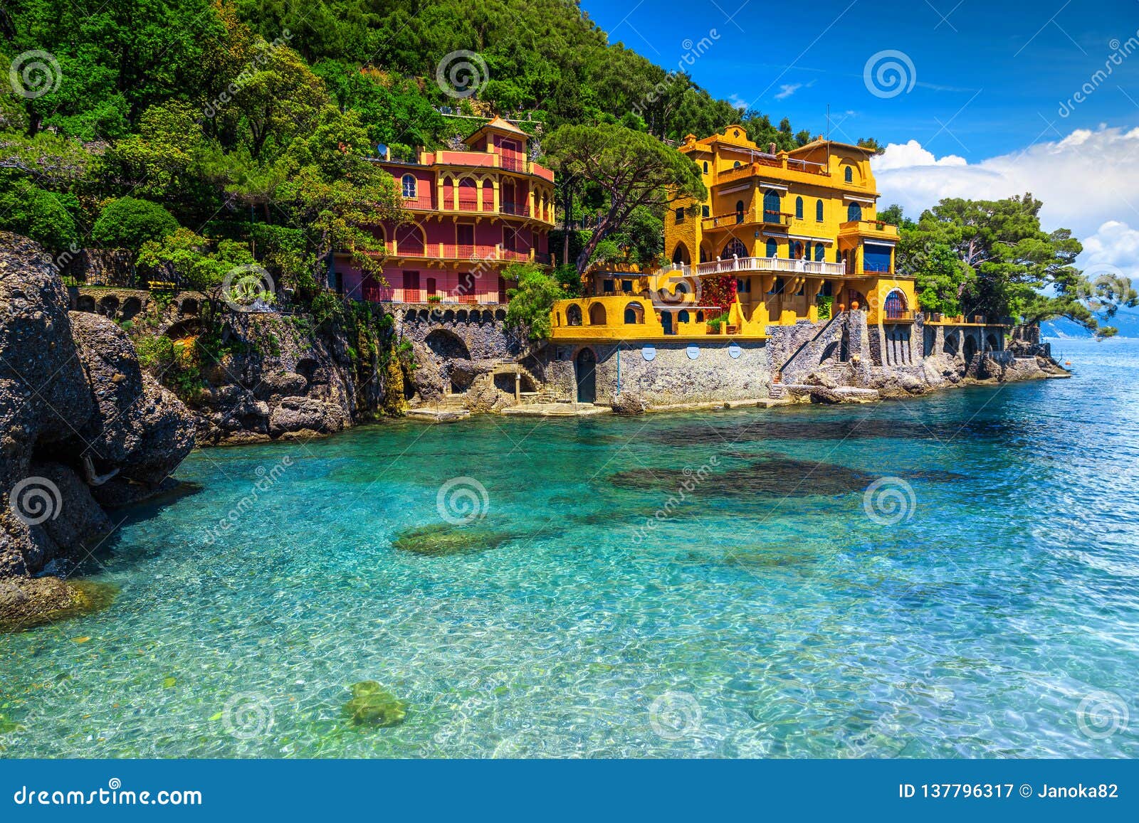 Luxury Homes And Spectacular Beach Near Portofino Resort Liguria Italy Stock Image Image Of Europe Plage