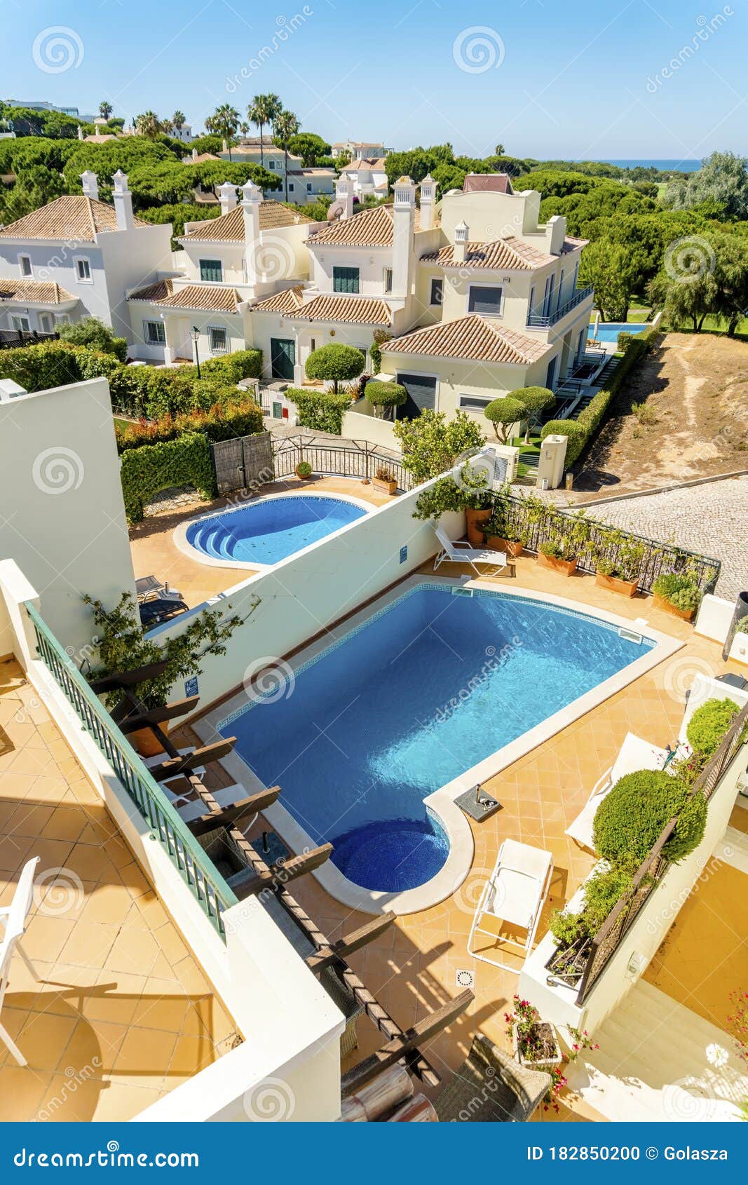 luxury houses with swimming pools in quinta do lago, algarve, portugal