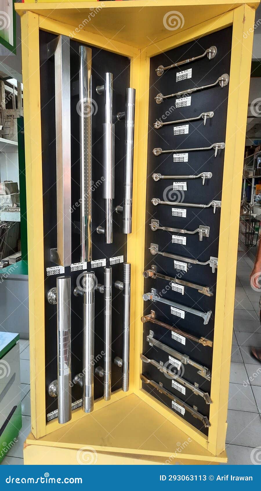 LUXURY Modern Door Handles for Doors or Windows CATALOG. Architectural