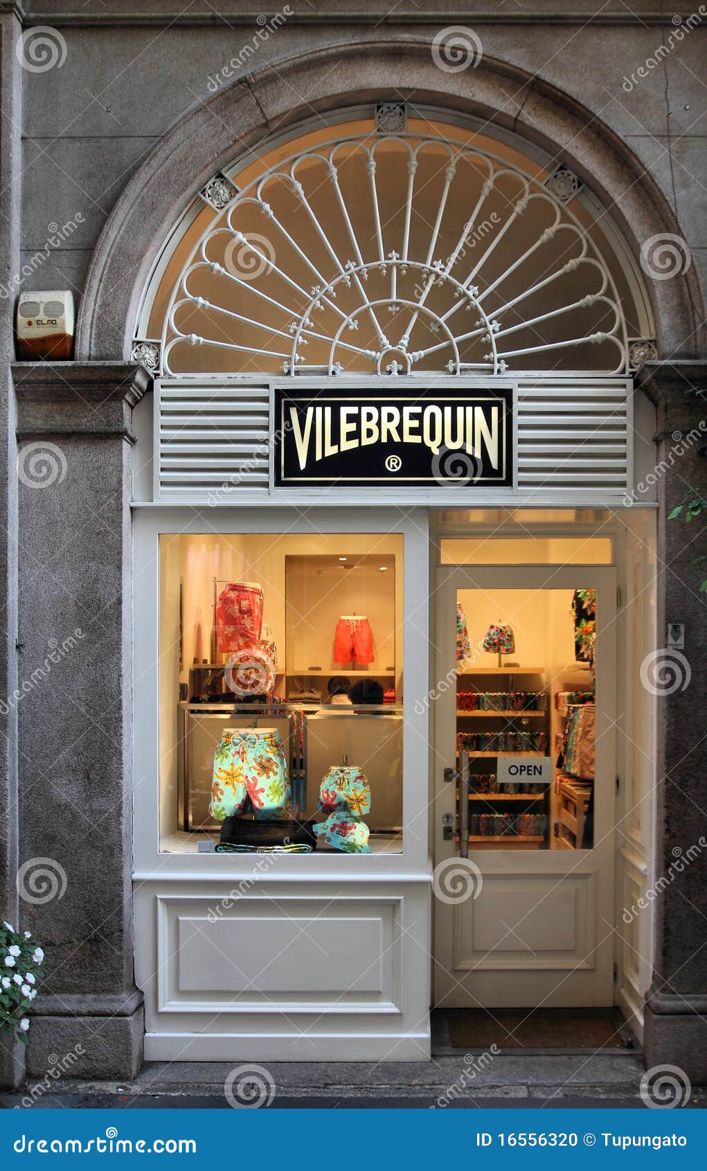 Luxury outlet editorial image. Image of shop, company 16556320