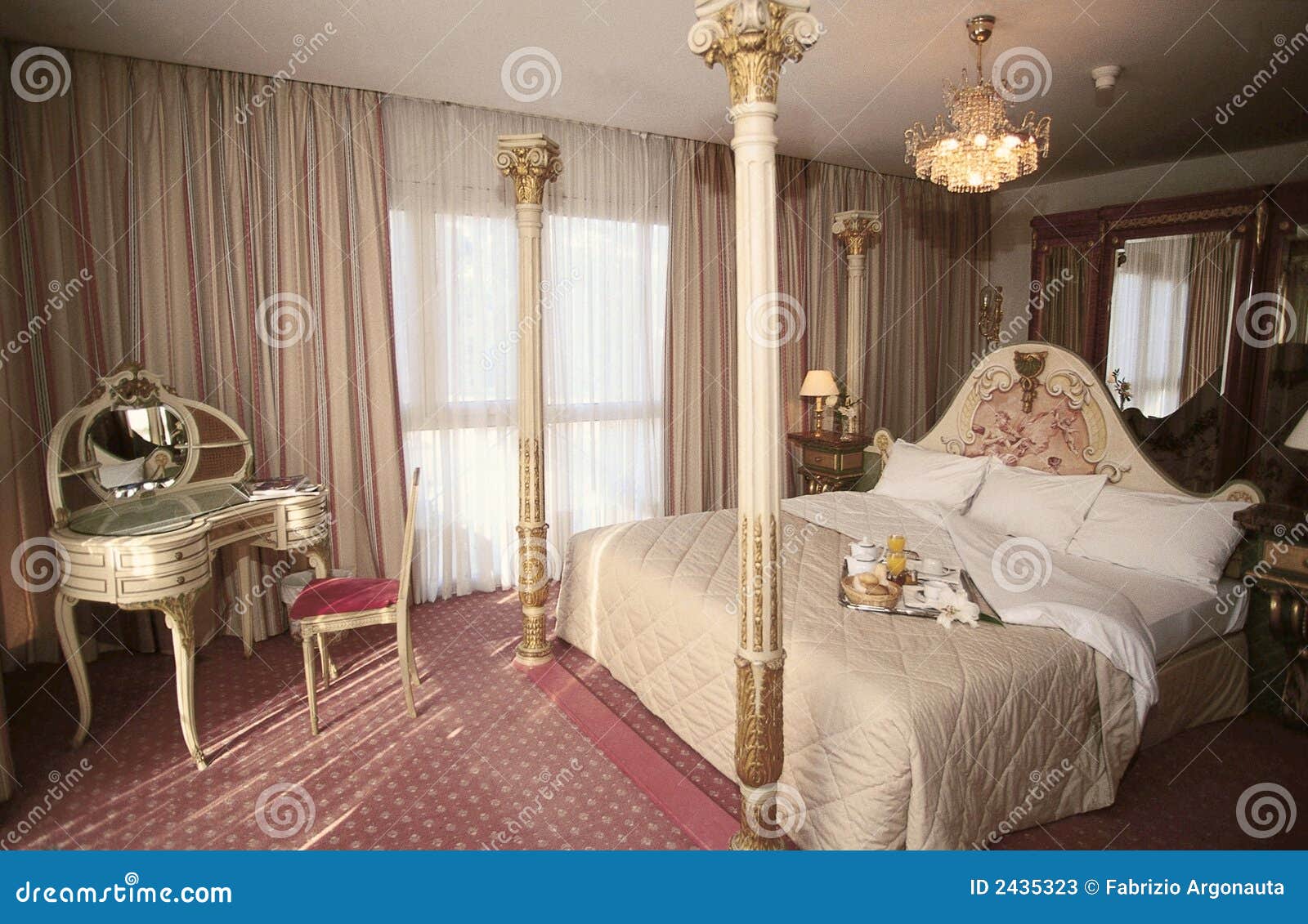 luxury suite