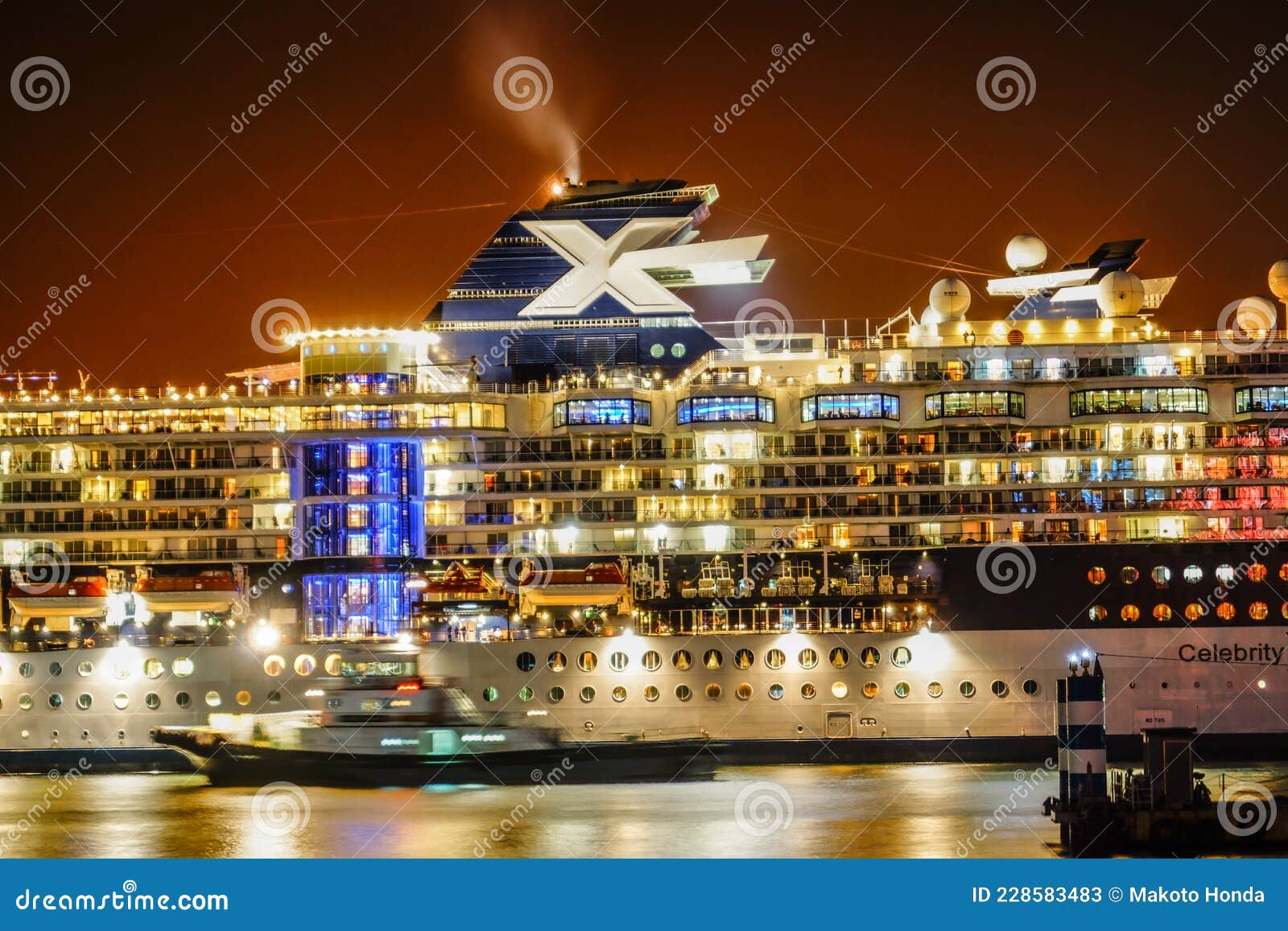 celebrity cruise yokohama port