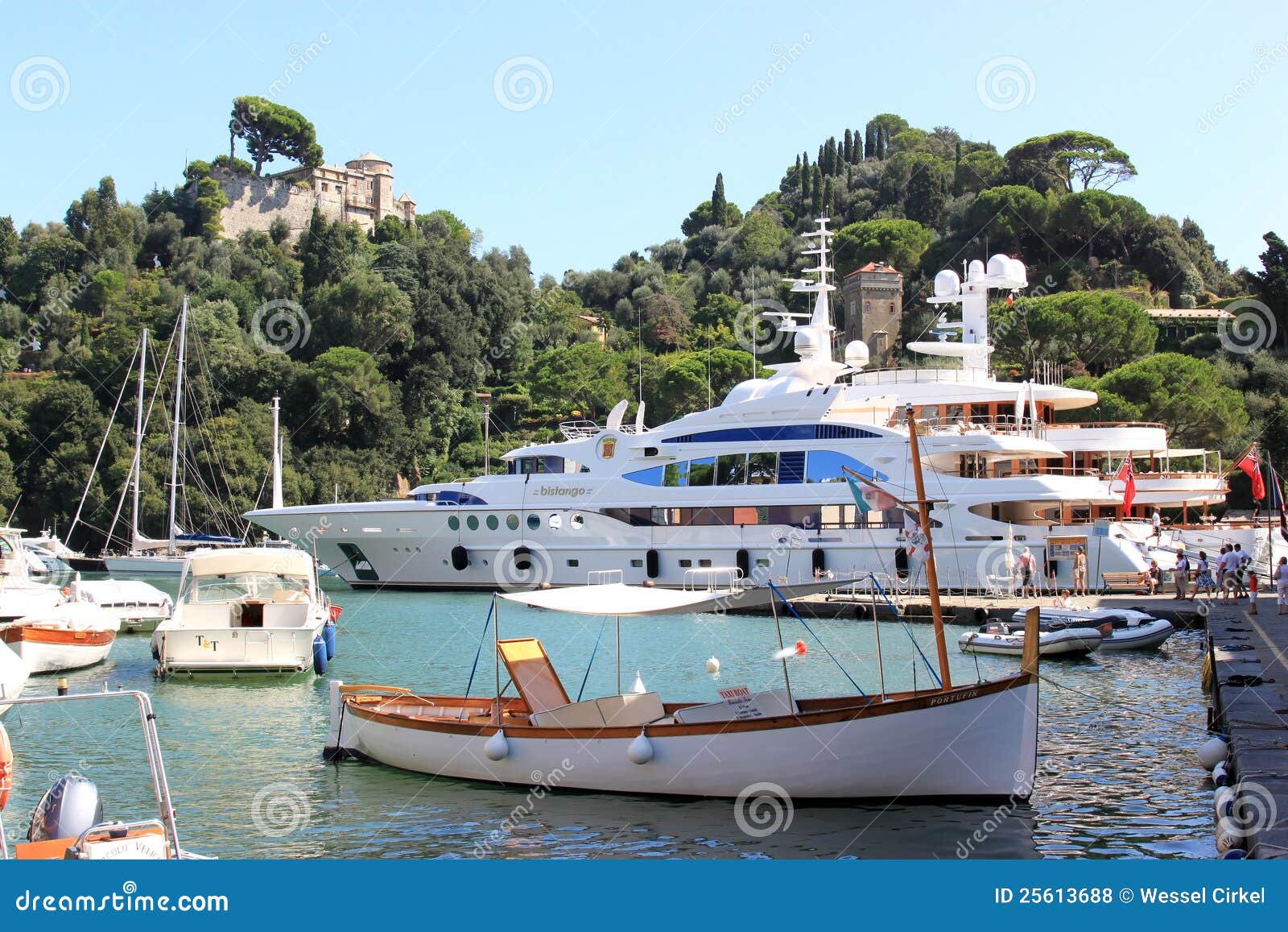 yacht harbours italy