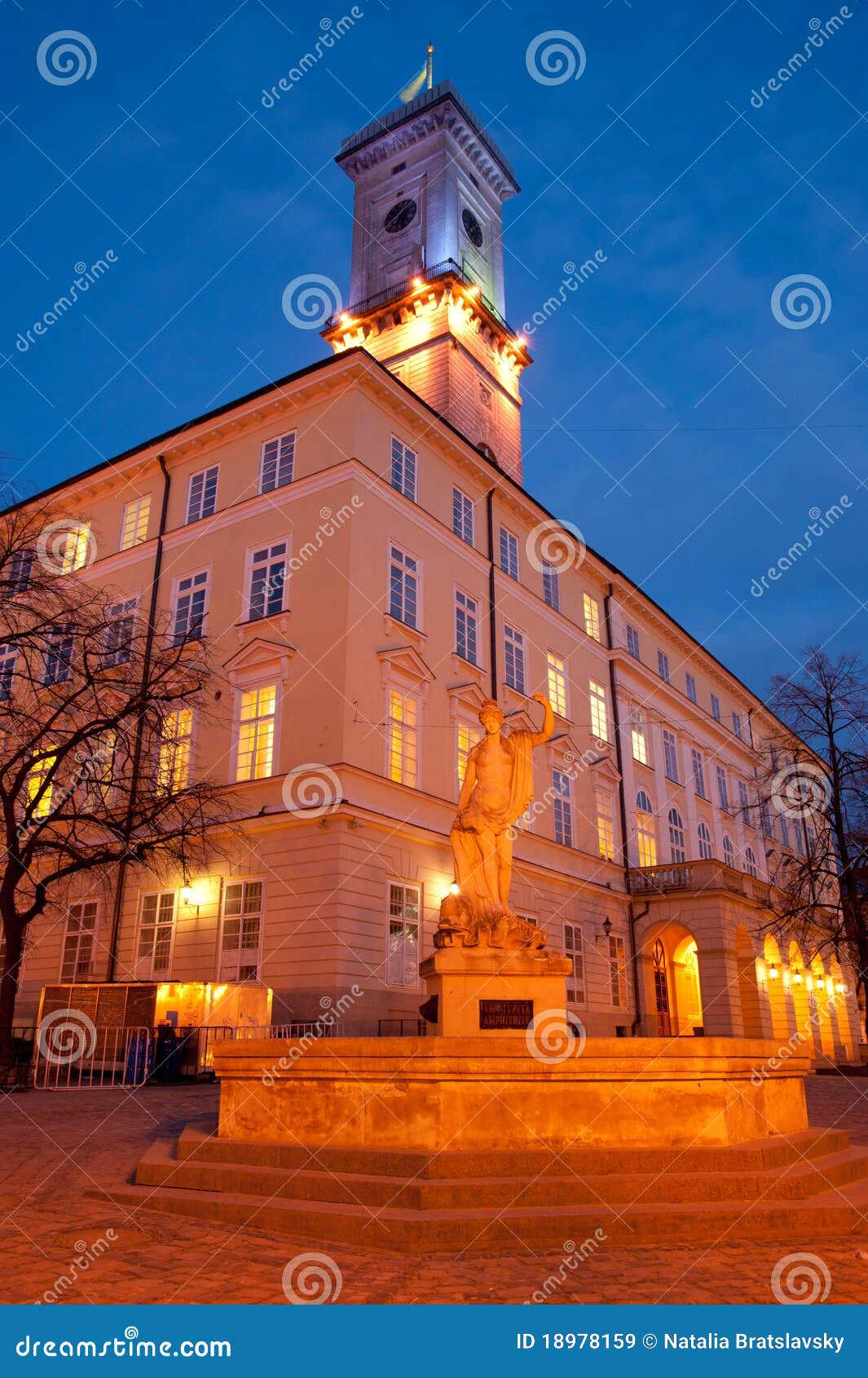 lviv city hall