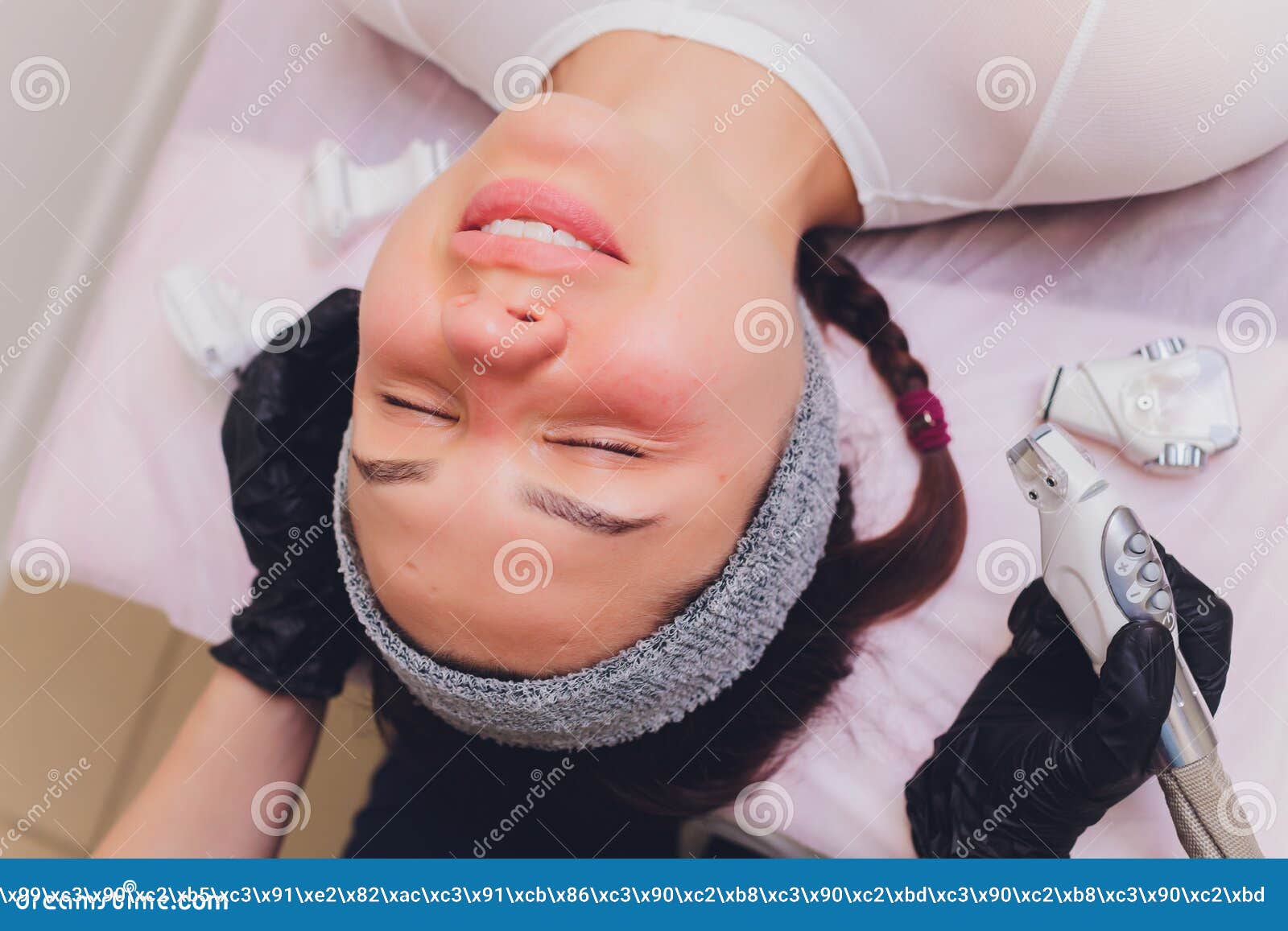 Lymphatic Drainage Massage Lpg Apparatus Process Therapist Beautician Makes A Rejuvenating