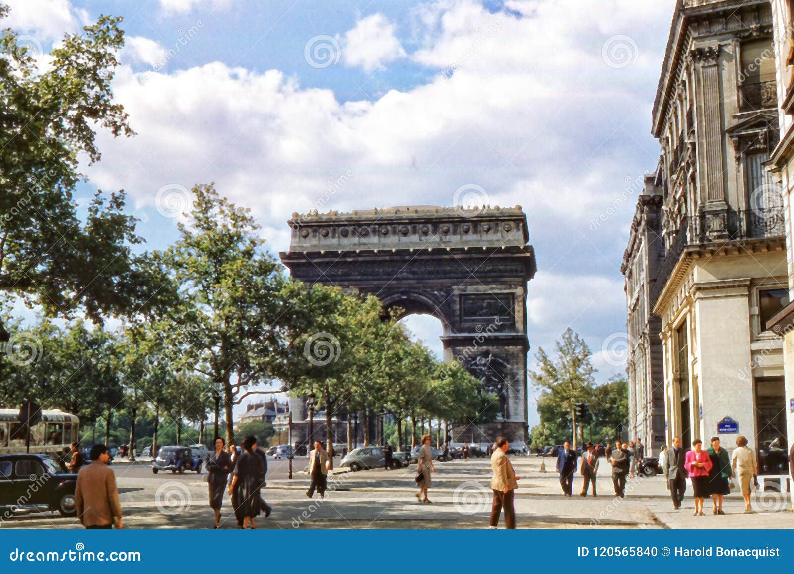 Lysa C Es Y Arc De Triomphe Paris Francia Comienzos De Los Anos 50 Del De Los Campeones A Imagen Editorial Imagen De Cultura Historia
