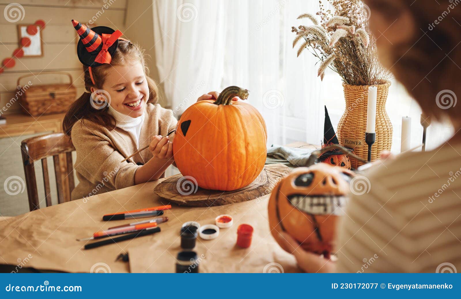 Foto De Stock Rostos Assustadores De Abóboras De Halloween, Royalty-Free