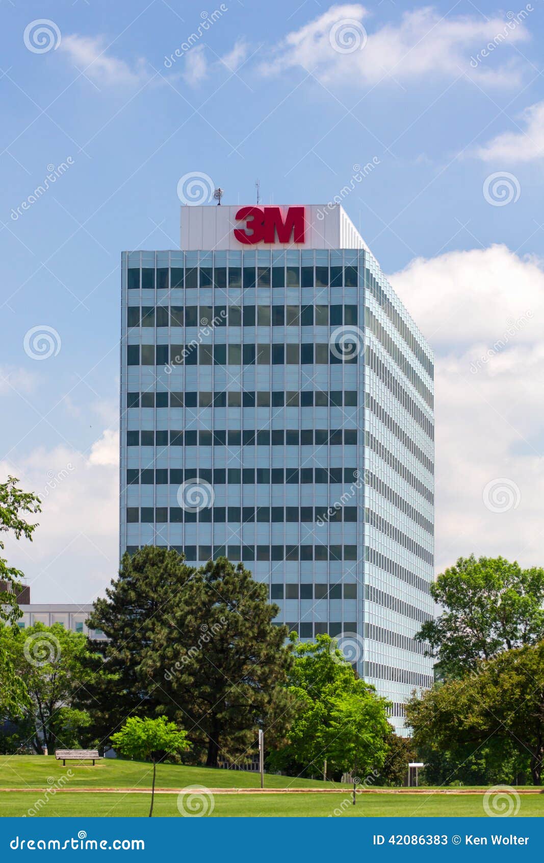 3M Corporate Headquarters Building Editorial Stock Photo - Image of