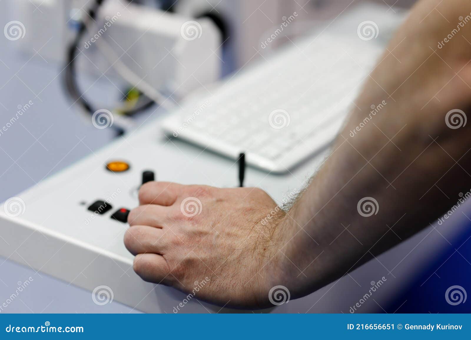 machine tool operator