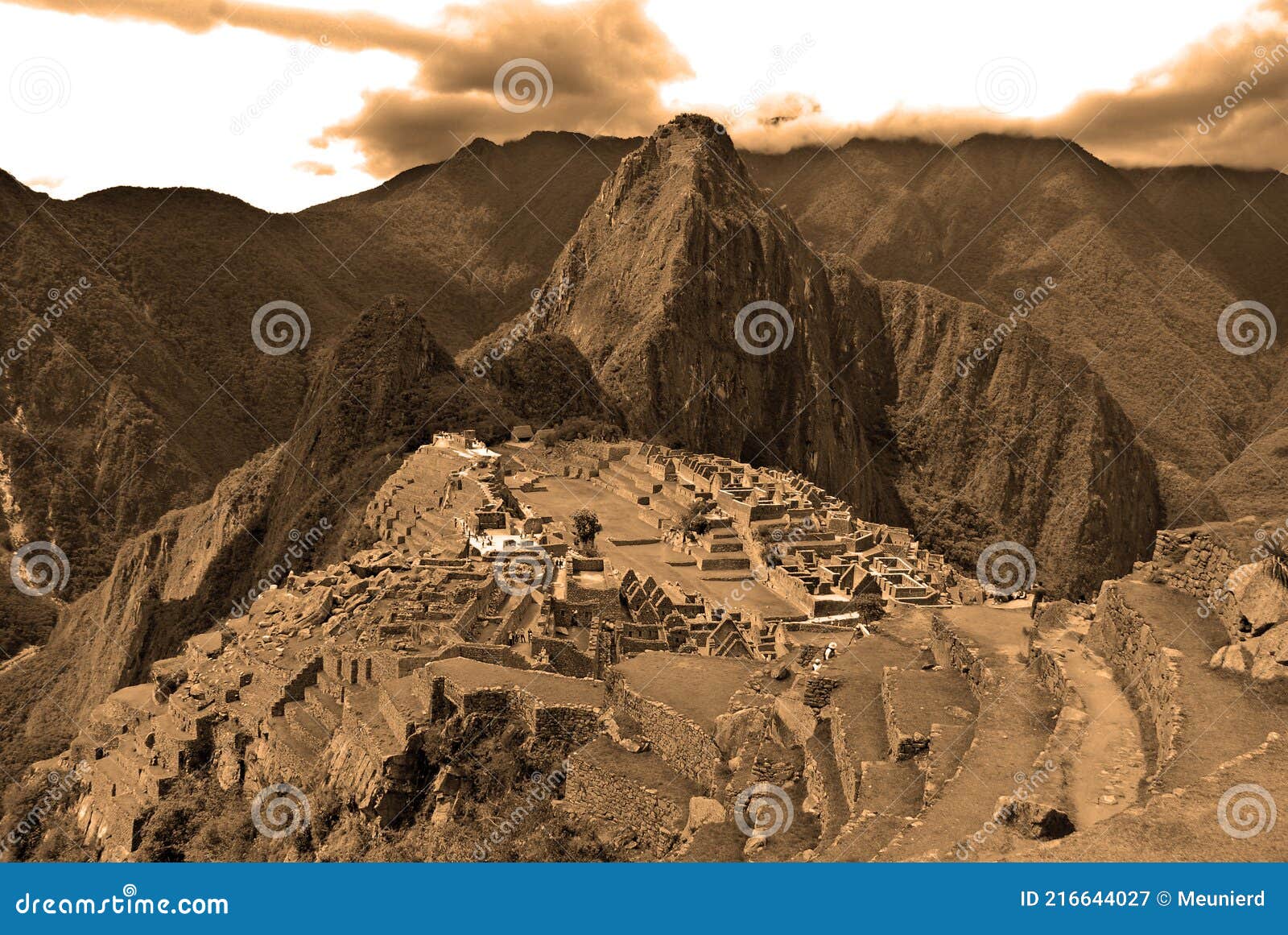 machu picchu or machu pikchu quechua machu old,