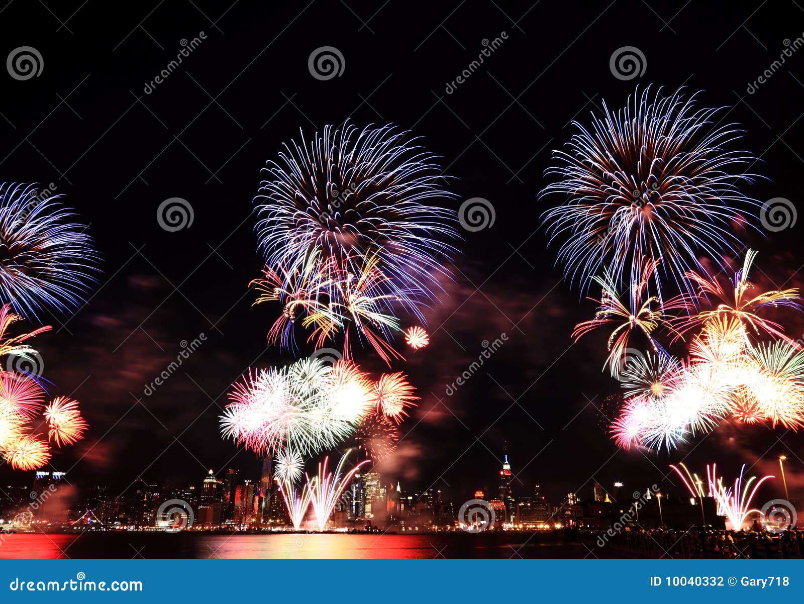 Macy S 4th of July Fireworks in NYC Editorial Photography Image of