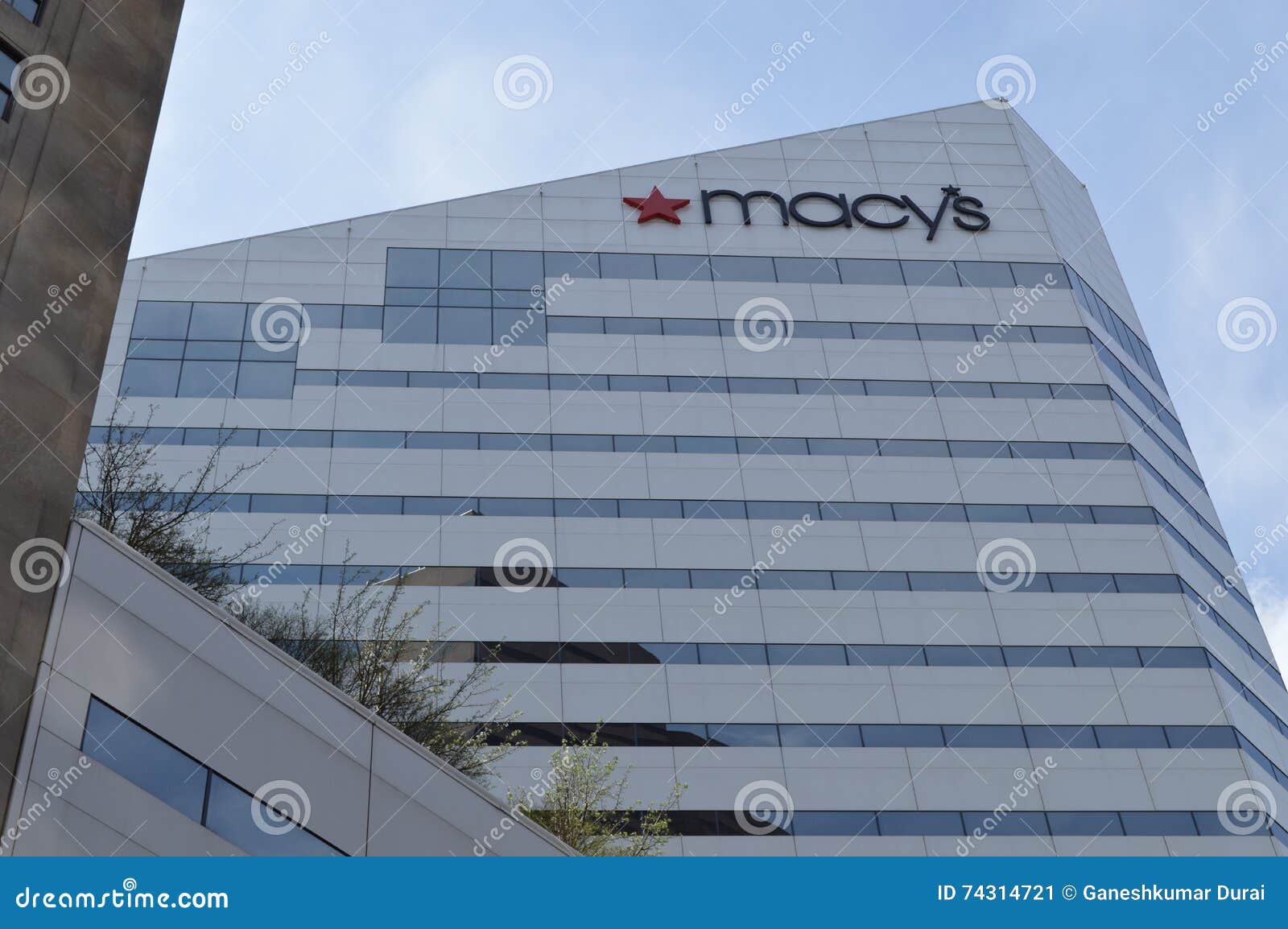 Macy S Building, Cincinnati Editorial Photo - Image of buildings, business:  74314721