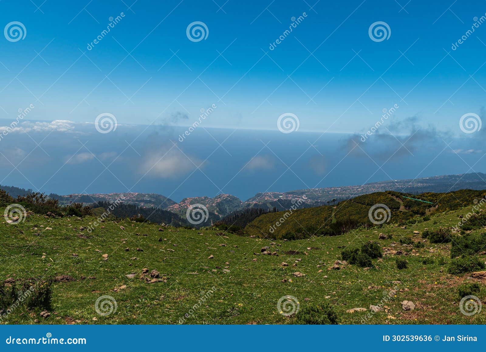 madeira coastline near calheta from viewpoint near estrada regional 105 road above rabacal