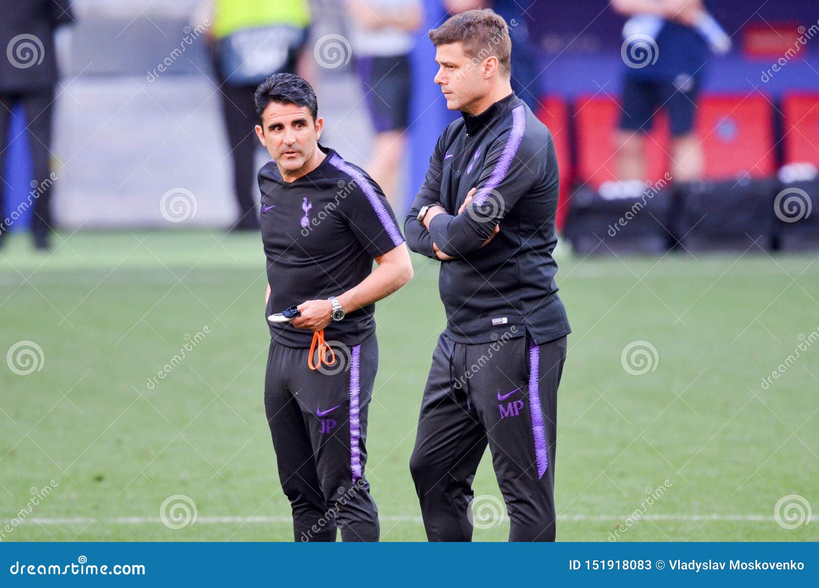 Madrid, España - 1 DE MAYO DE 2019: Mauricio Pochettino En Los Jugadores De  La Sesión De Formación De Tottenham Hotspur Antes De Foto de archivo  editorial - Imagen de entrenamiento, hierba: 151918083