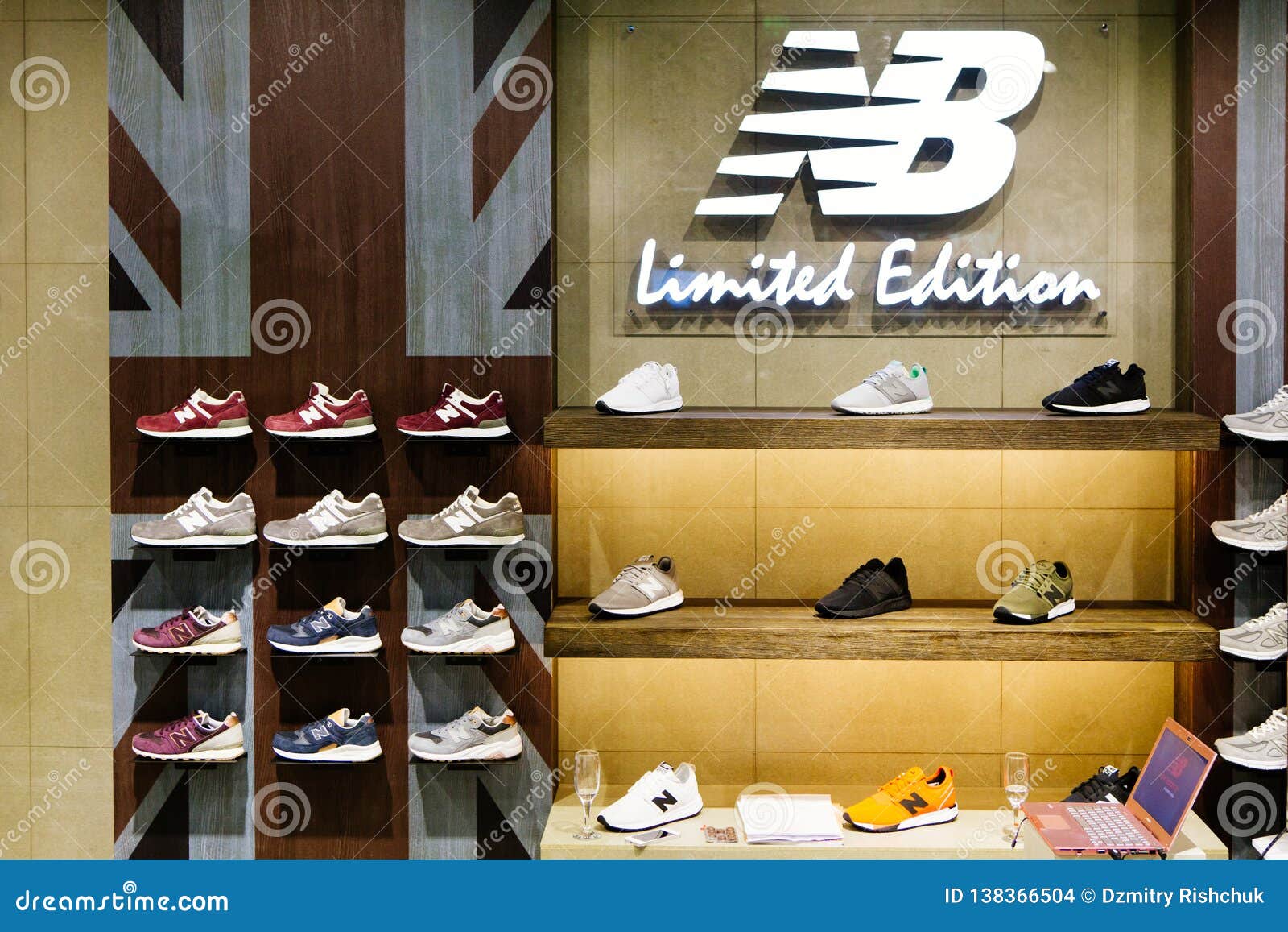 magasin new balance madrid