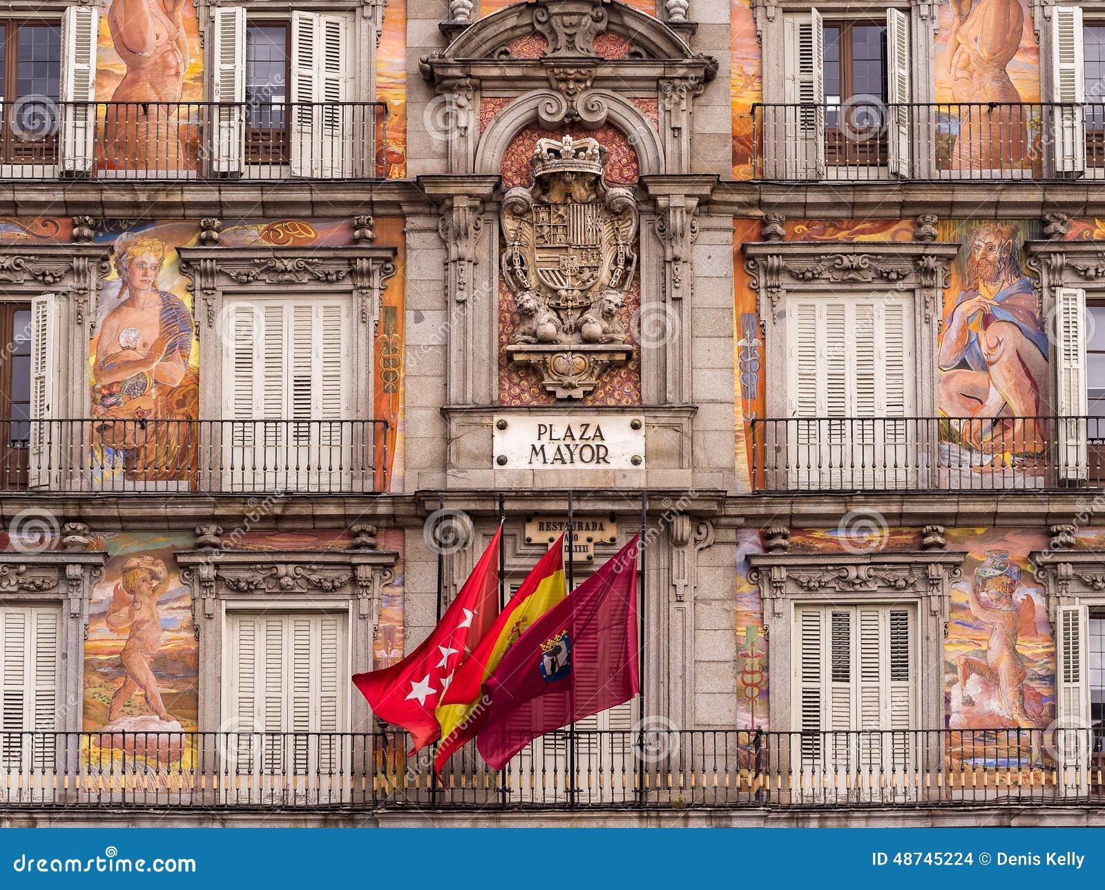 plaza mayor madrid spain