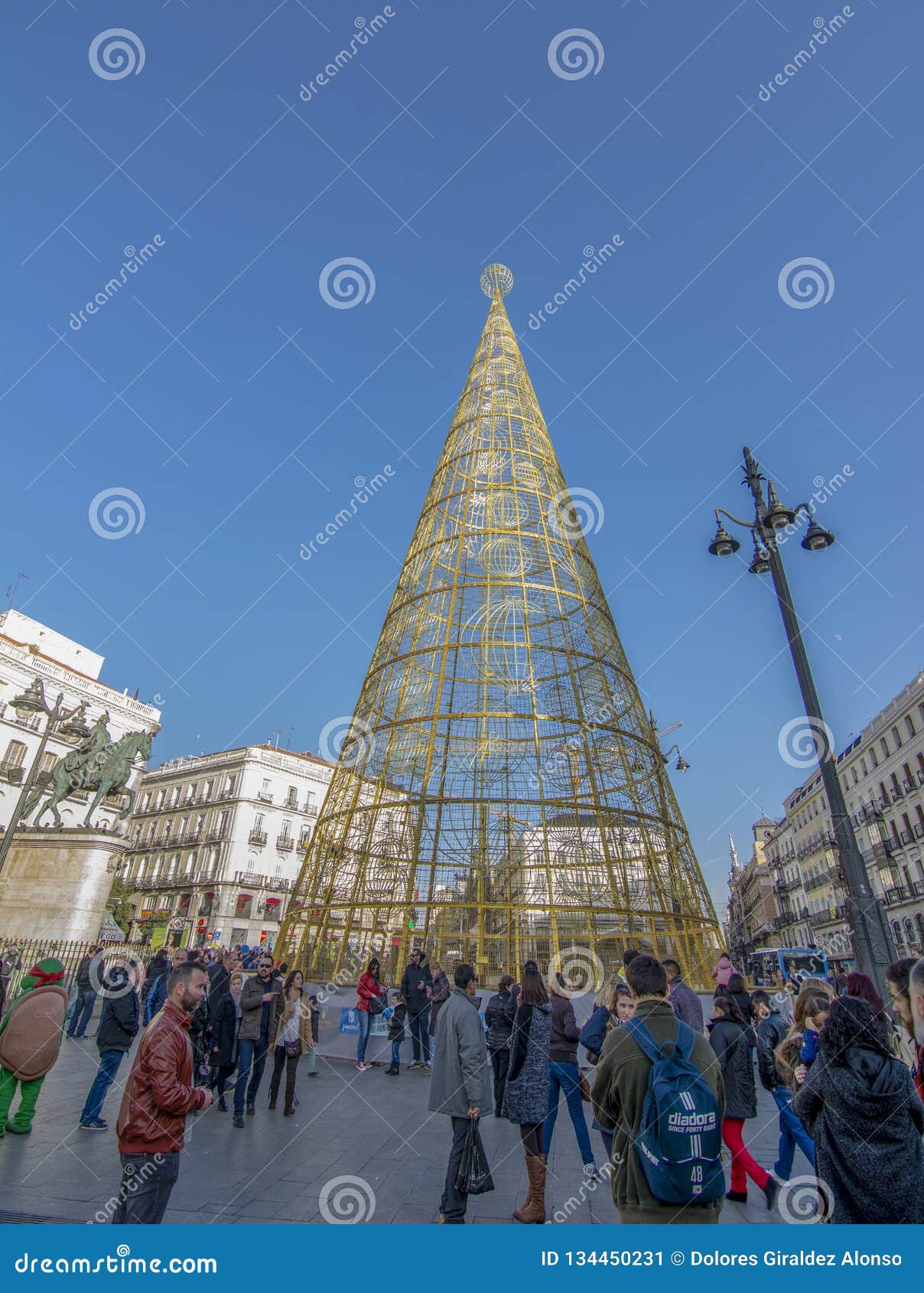 Natale A Madrid.Christmas Tree At Puerta Del Sol In Madrid Spain Editorial Photo Image Of Tree Christmas 134450231