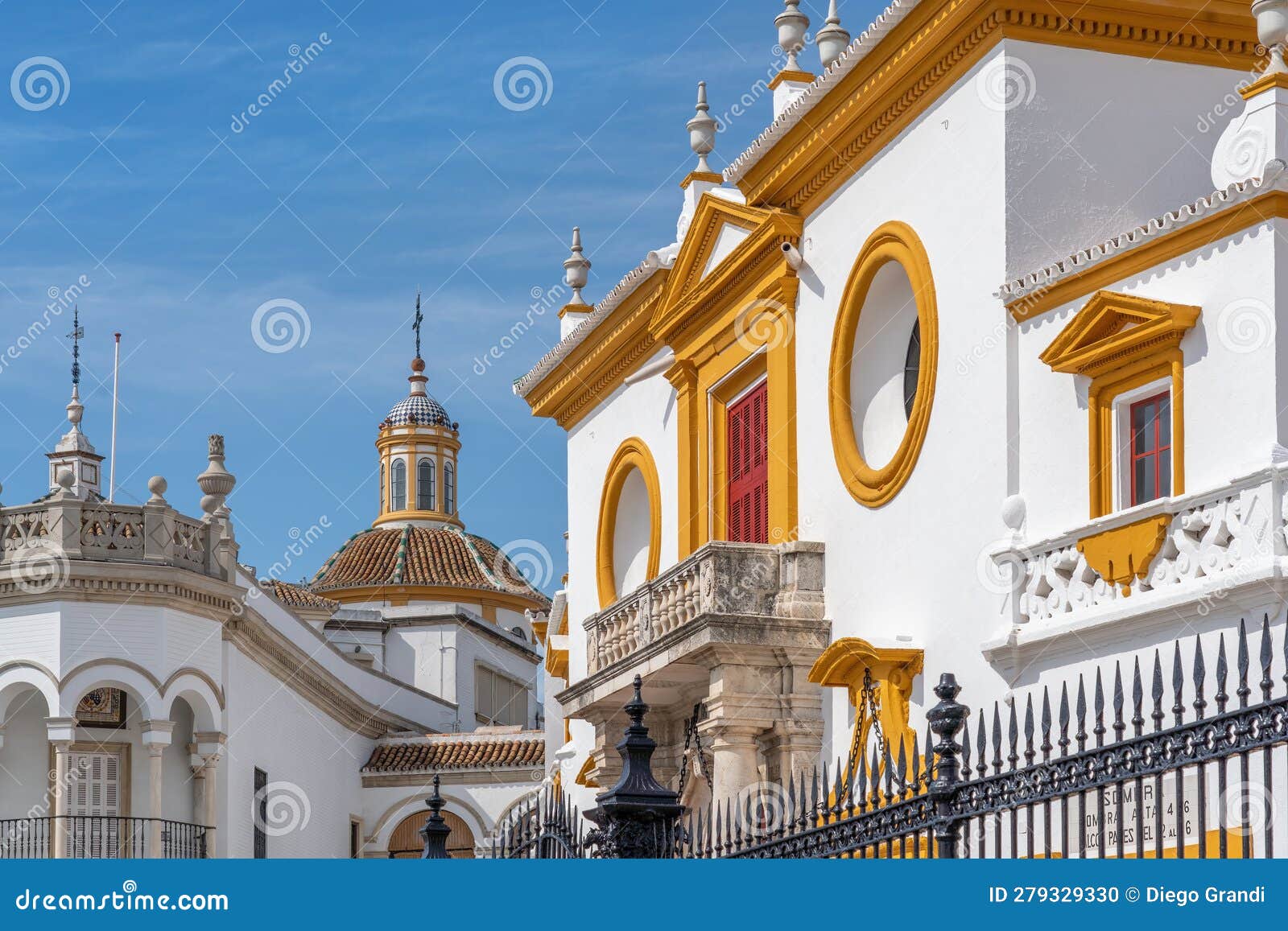 maestranza plaza de toros - seville bullring - seville, andalusia, spain