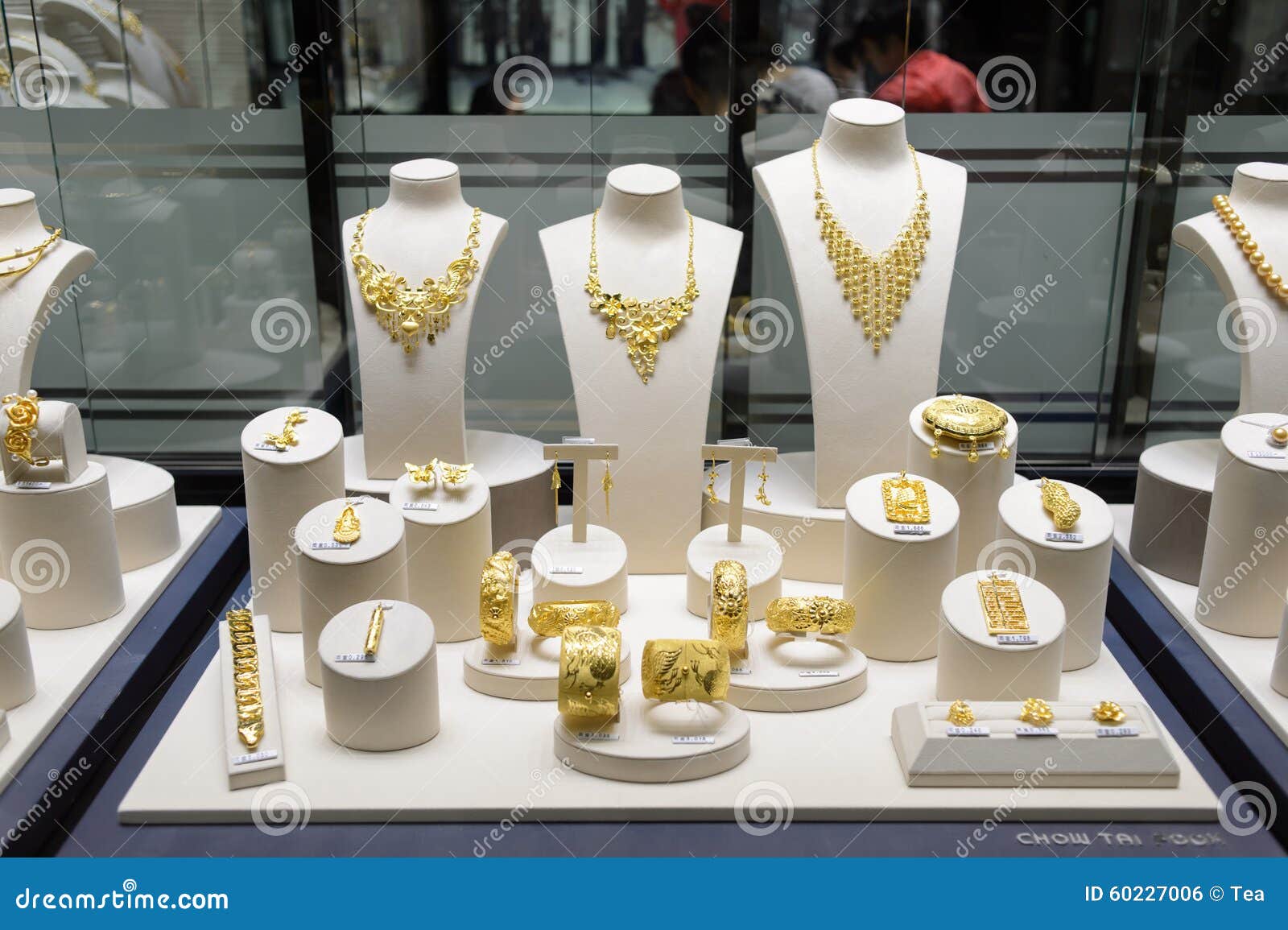 Magasin De Bijoux Dans Le Centre Commercial Photo éditorial Image du