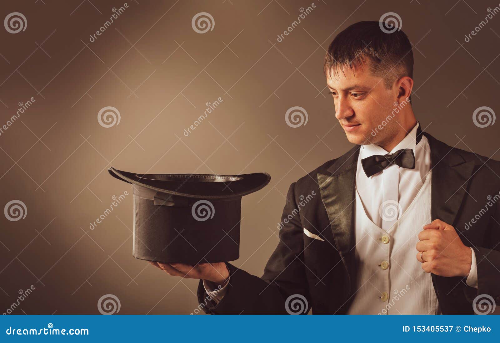 Magician Showing Trick with Hat Stock Image - Image of circus, adult ...