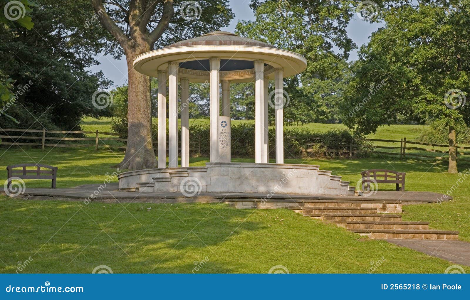 magna carta memorial runnymede