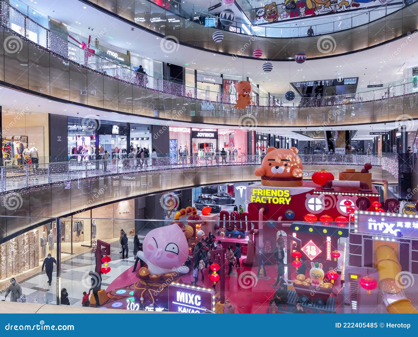 The Magnificent Interior of a Large Shopping Mall Decorated with Cartoon  Ornaments. Editorial Image - Image of embellishment, beautiful: 222405485