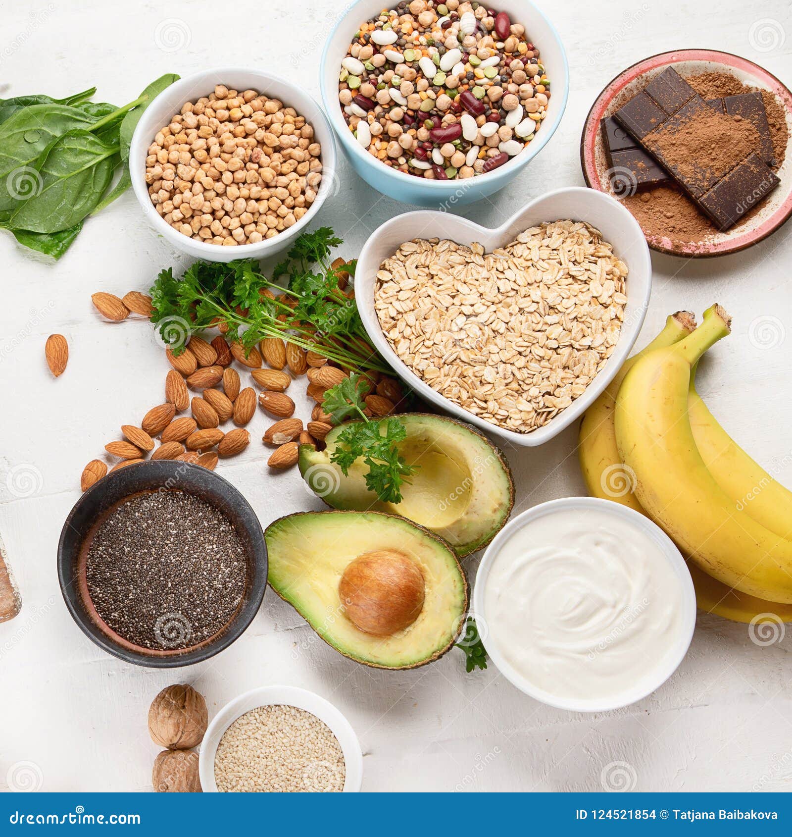 Magnésium Rich Foods photo stock. Image du sain, magnésium 124521854