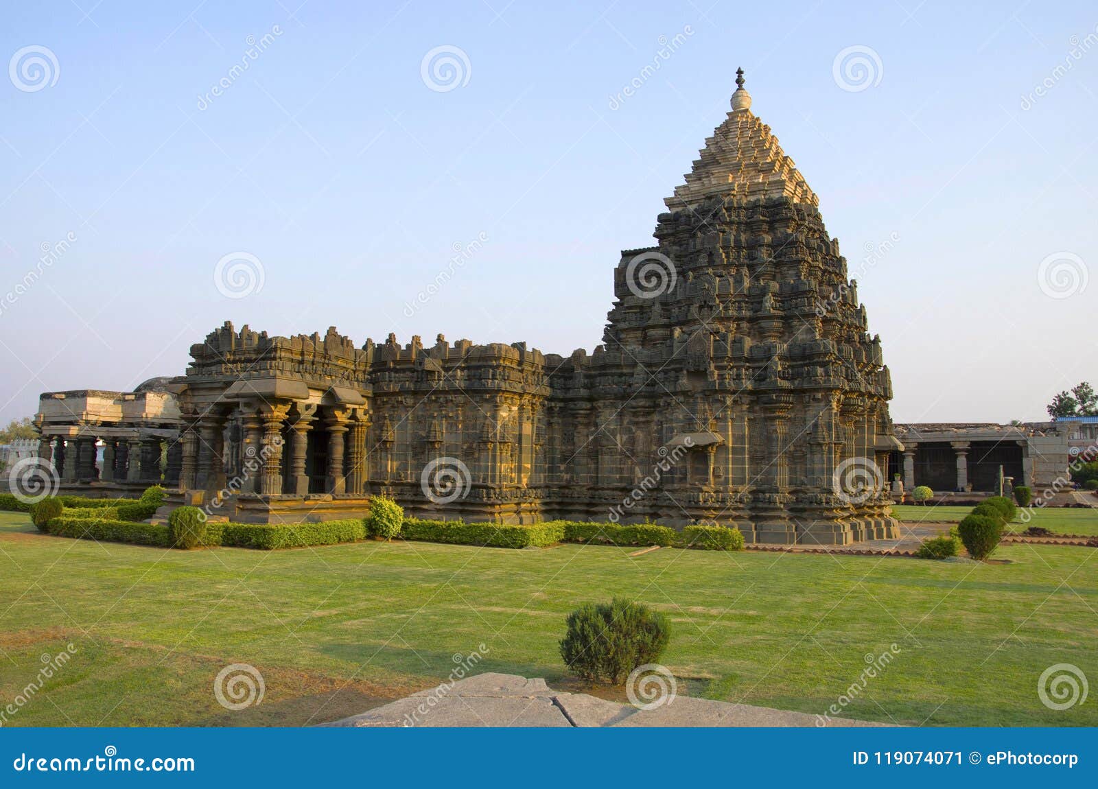 the mahadeva temple built circa 1112 ce, itagi, karnataka