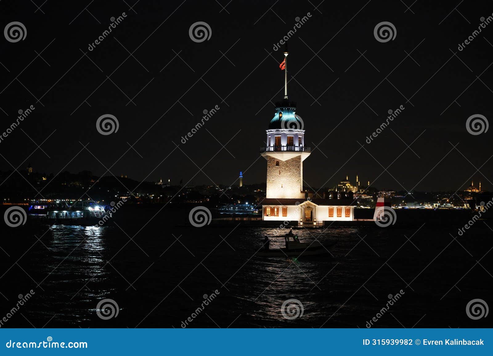 maidens tower in istanbul, turkiye