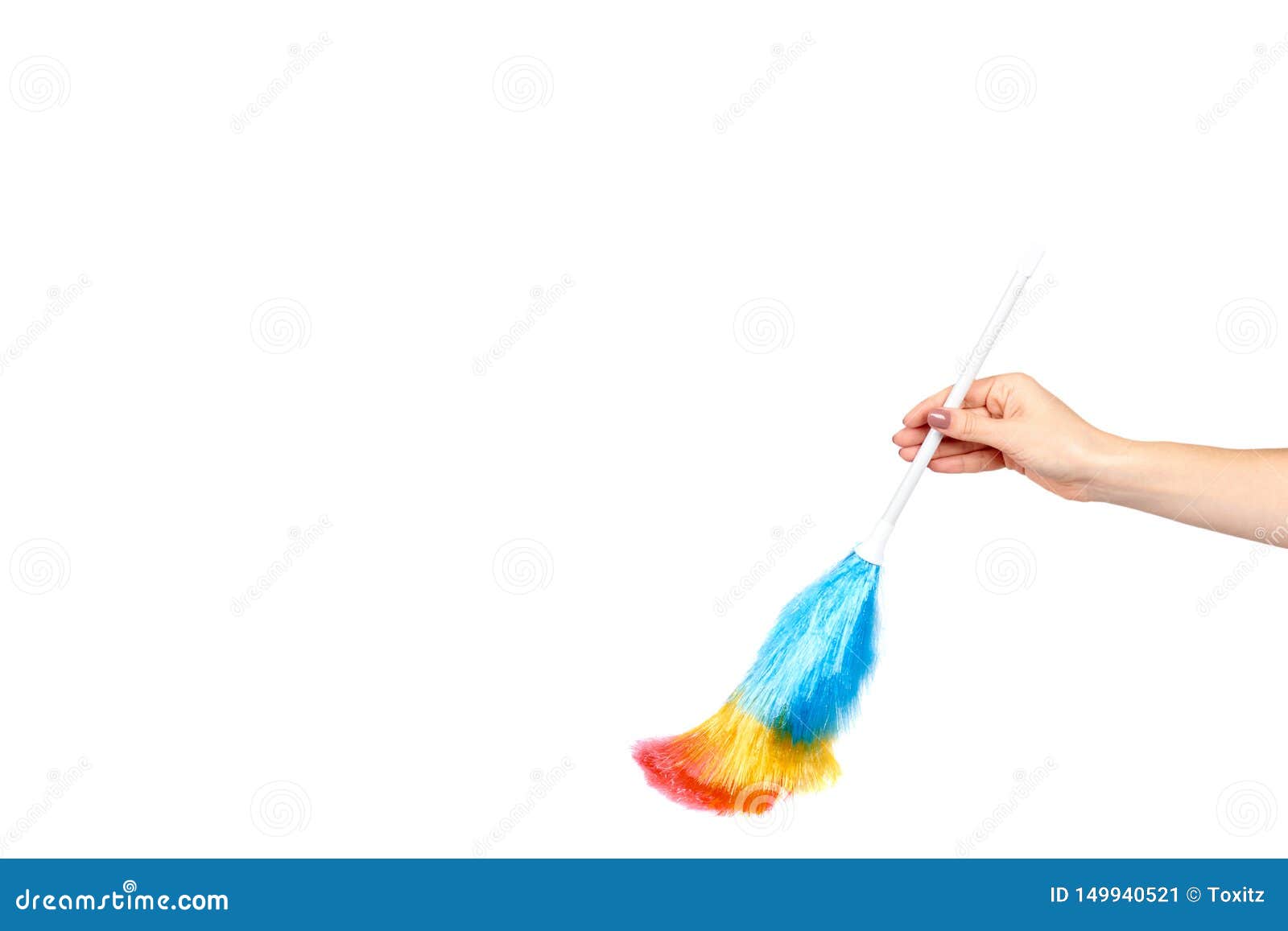 Hand with Soft Colorful Duster, Synthetic Feather Broom, Fluffy Cleaner  Image stock - Image du douceur, doux: 149940521