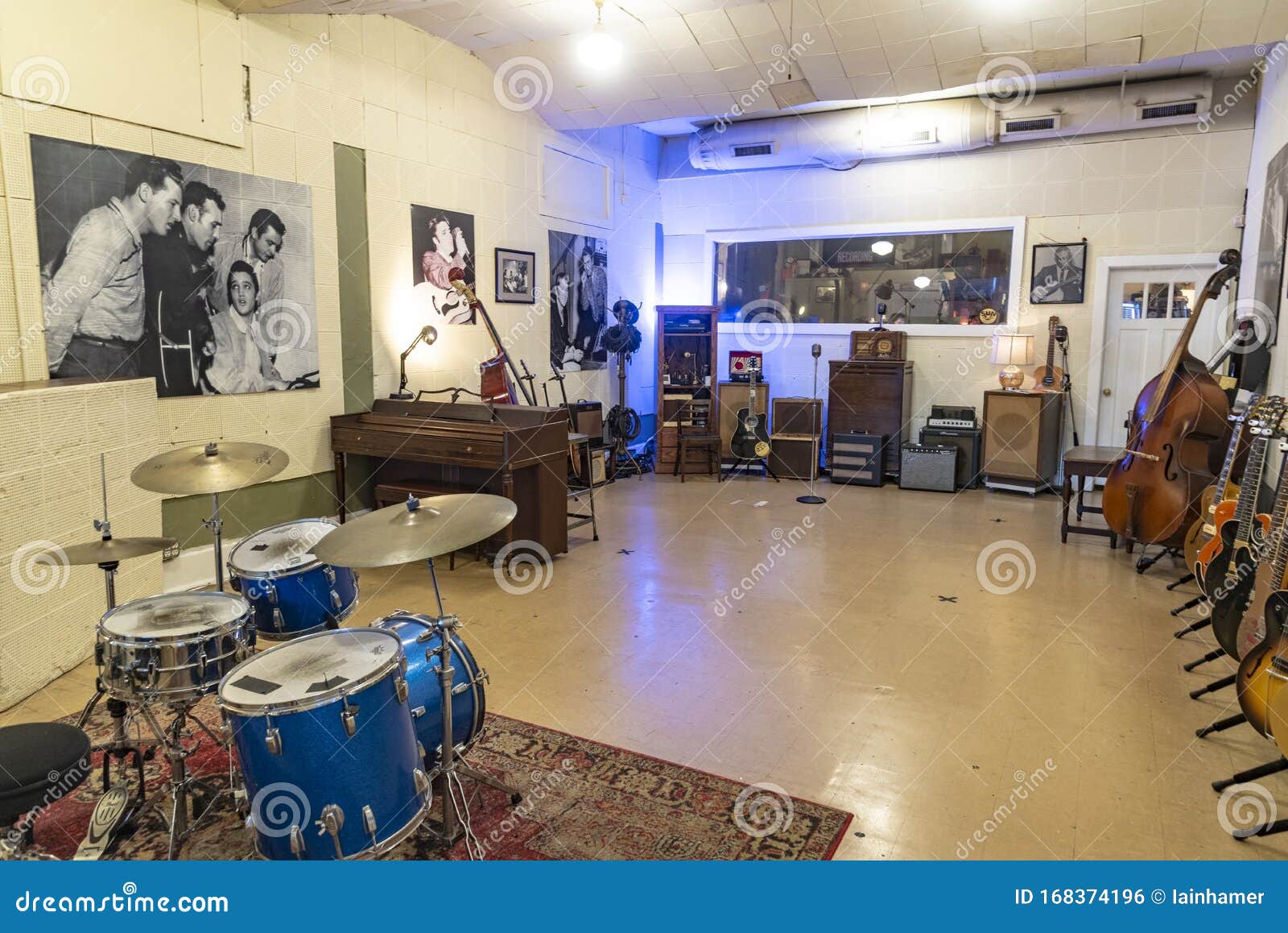 Main Recording Studio Sun Studios Memphis Tennessee Editorial Photo Image of sharing