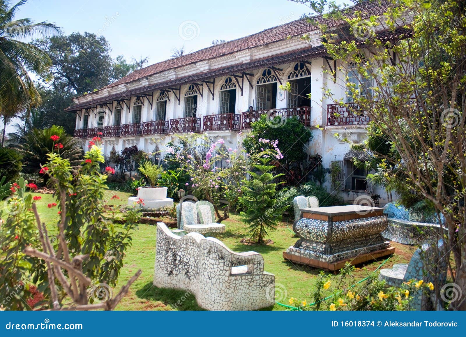 Maison Indienne Coloniale De Famille De Baraganza Photo Stock Image Du Asie Plaisir