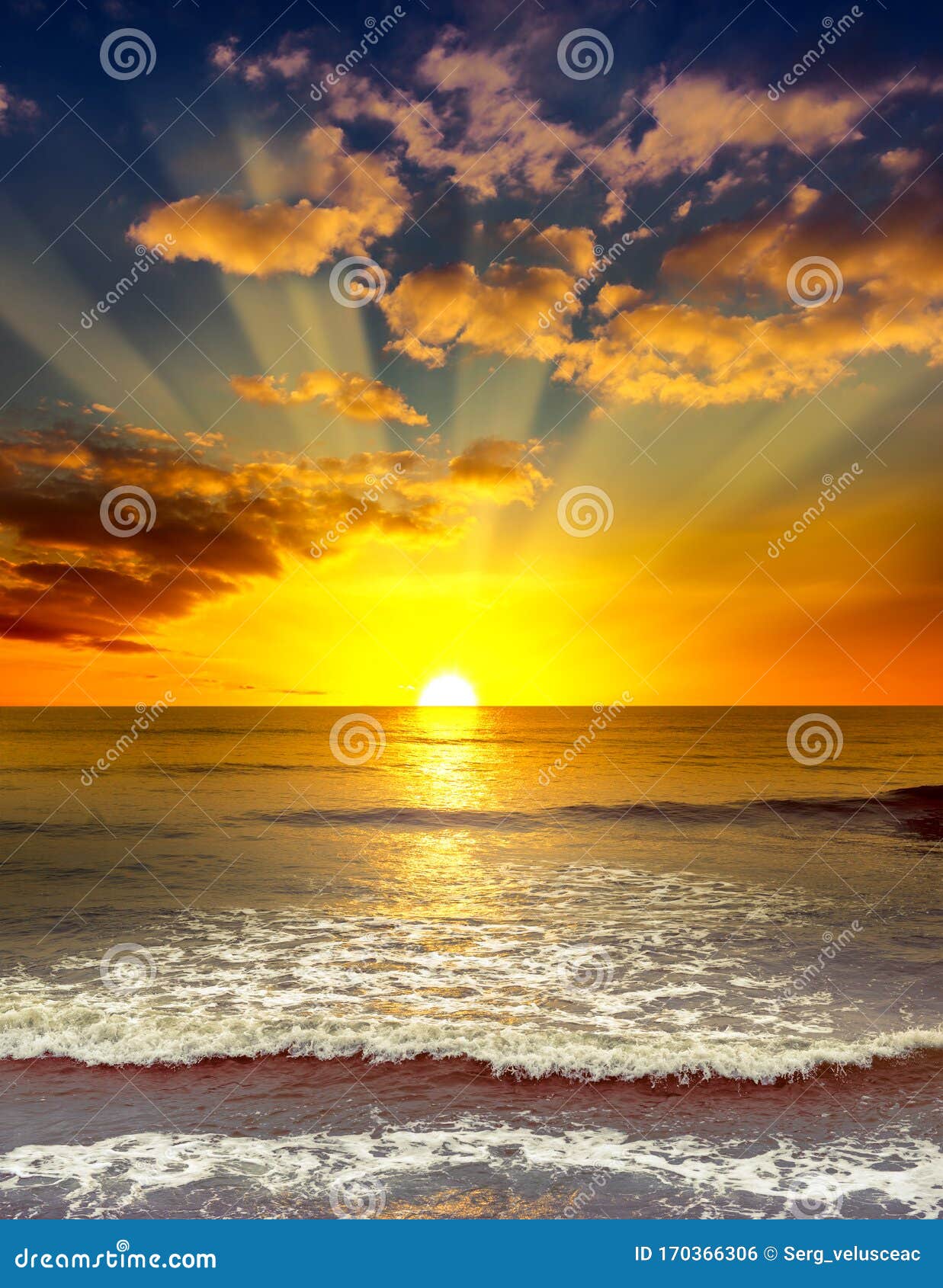 418,469 Bright Sunrise Stock Photos - Free & Royalty-Free Stock Photos from  Dreamstime