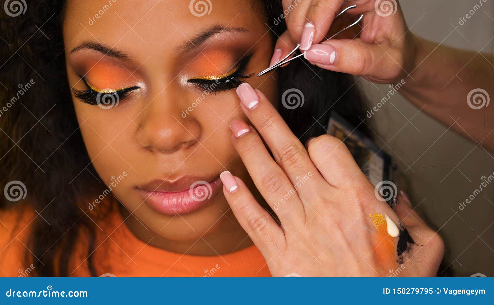 Makeup Artist Applies Makeup On Face Of Girl Stock Image Image Of Afro Cosmetology 150279795