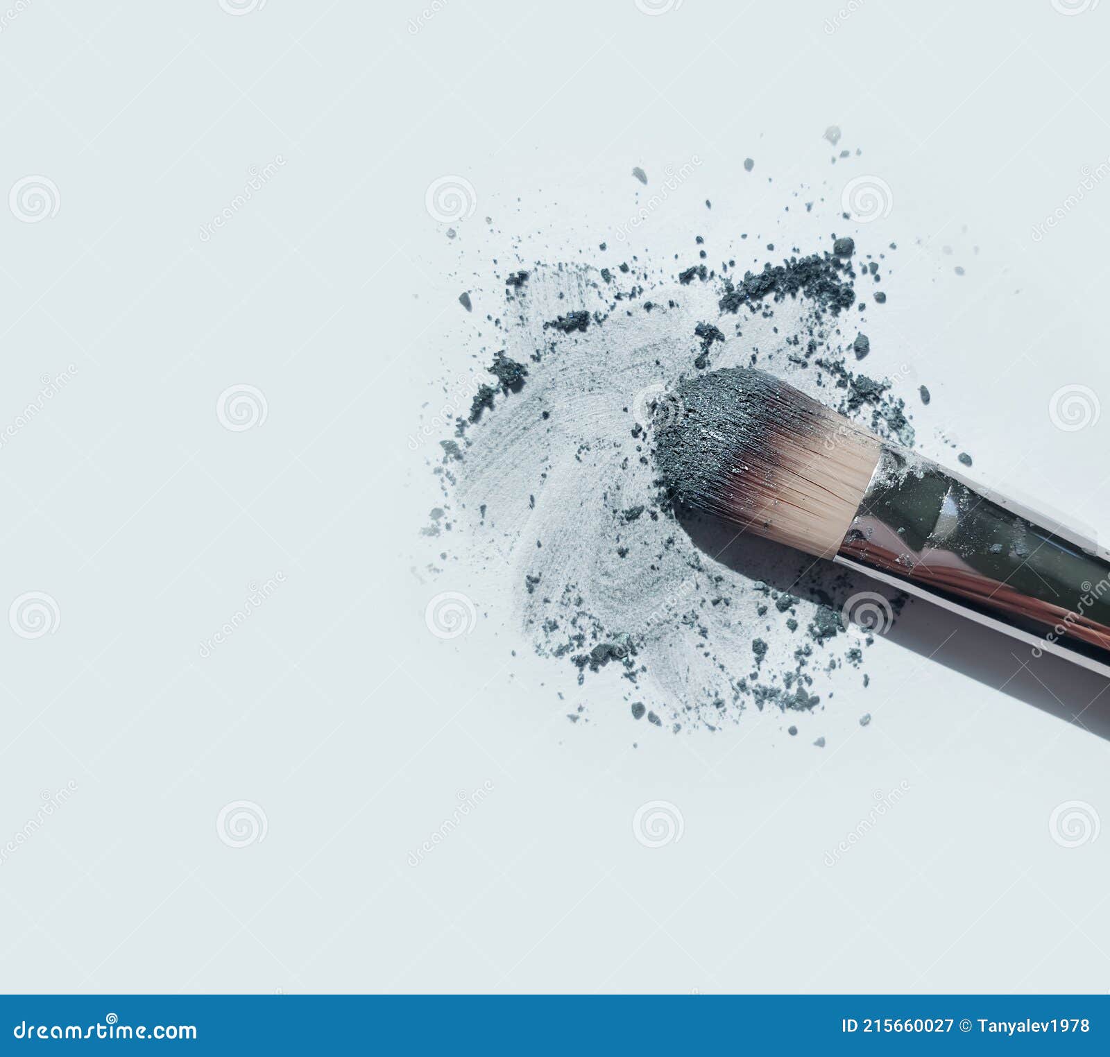 makeup brush on white backgroundn beauty, makeup