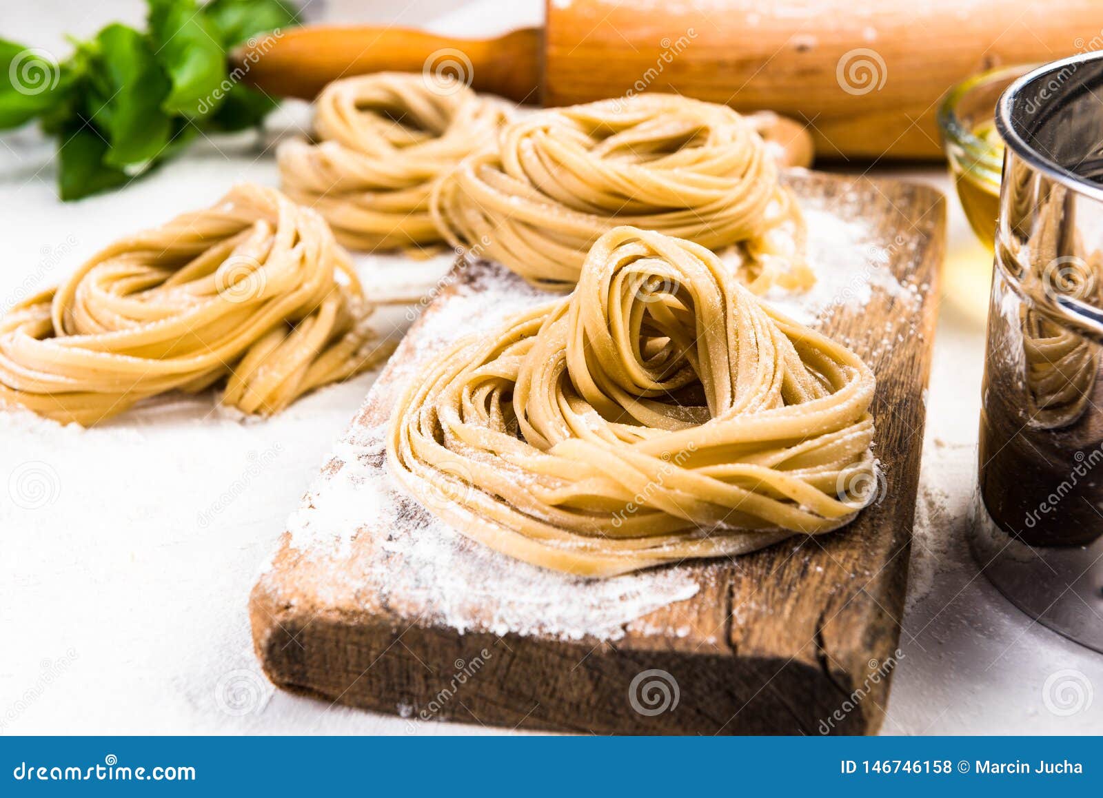 Making Healthy Italian Pasta at Home Stock Photo - Image of fresh, spaghetti:  146746158