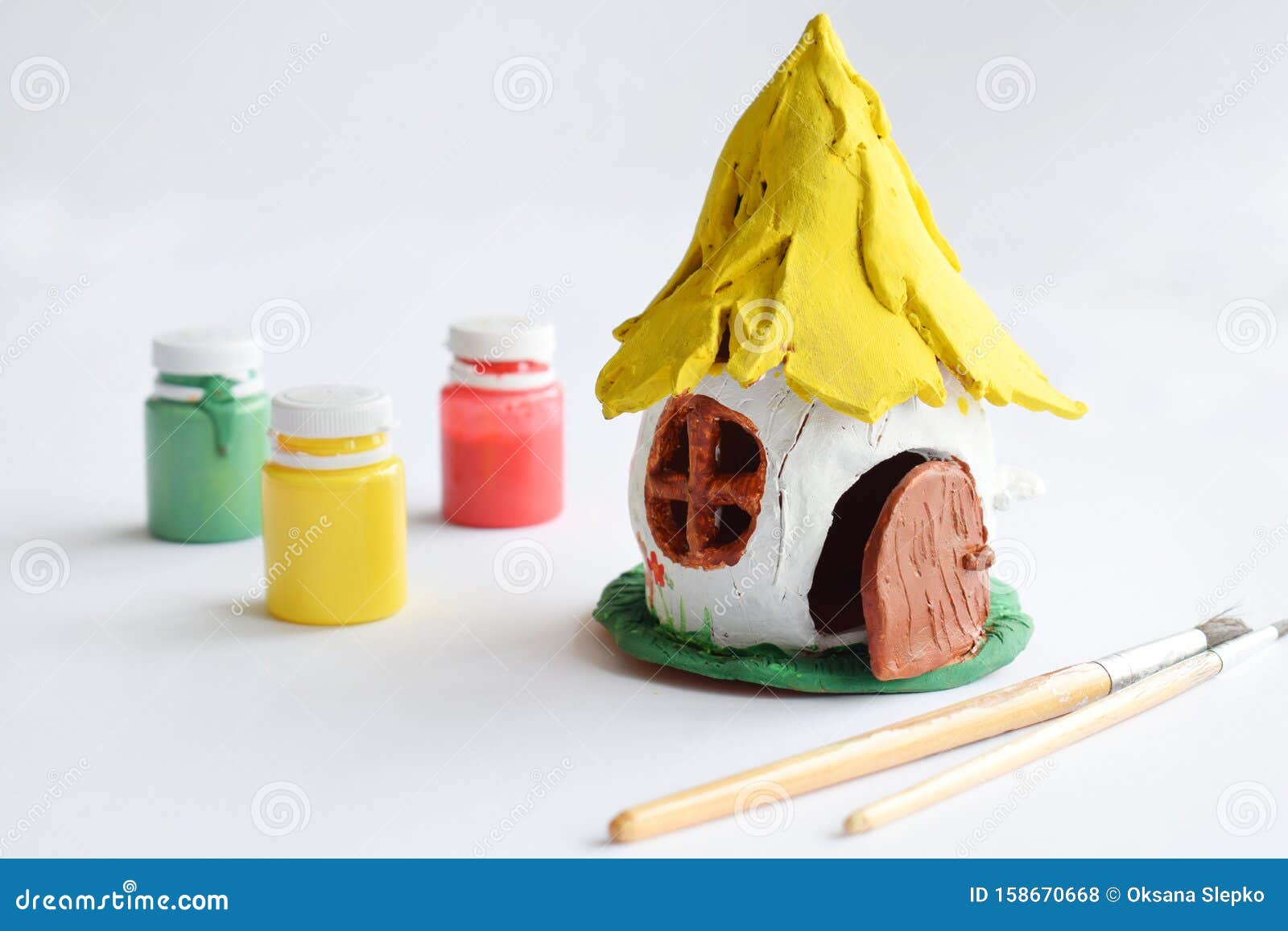 how to make a model clay hut