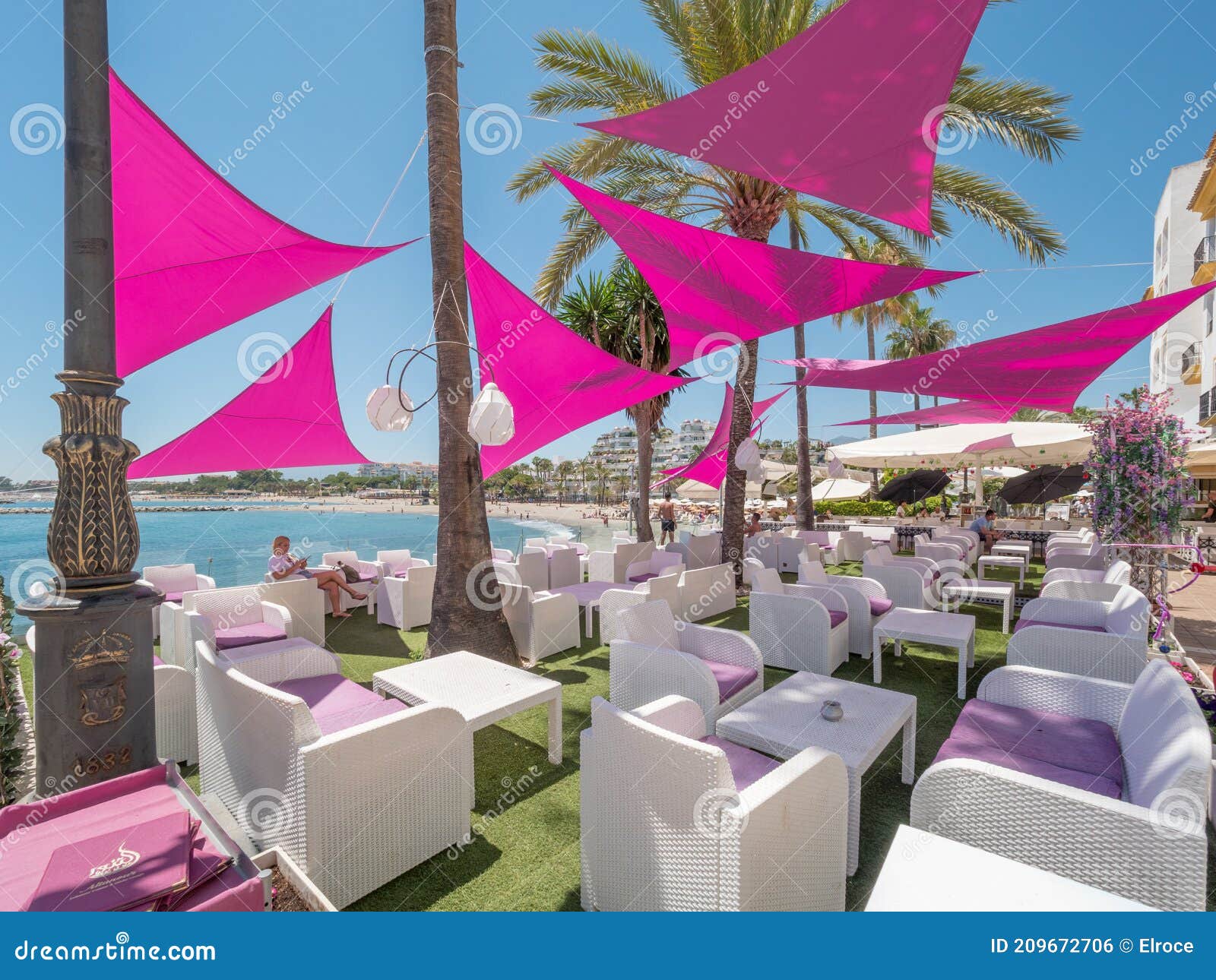 PINK - Puerto Banus